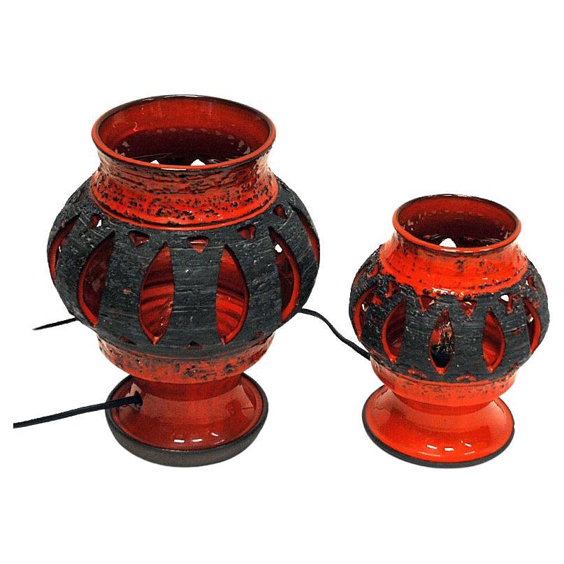 Red Glazed Ceramic Pair of Tablelamps by Nykirka Motala Keramik, Sweden, 1960s For Sale