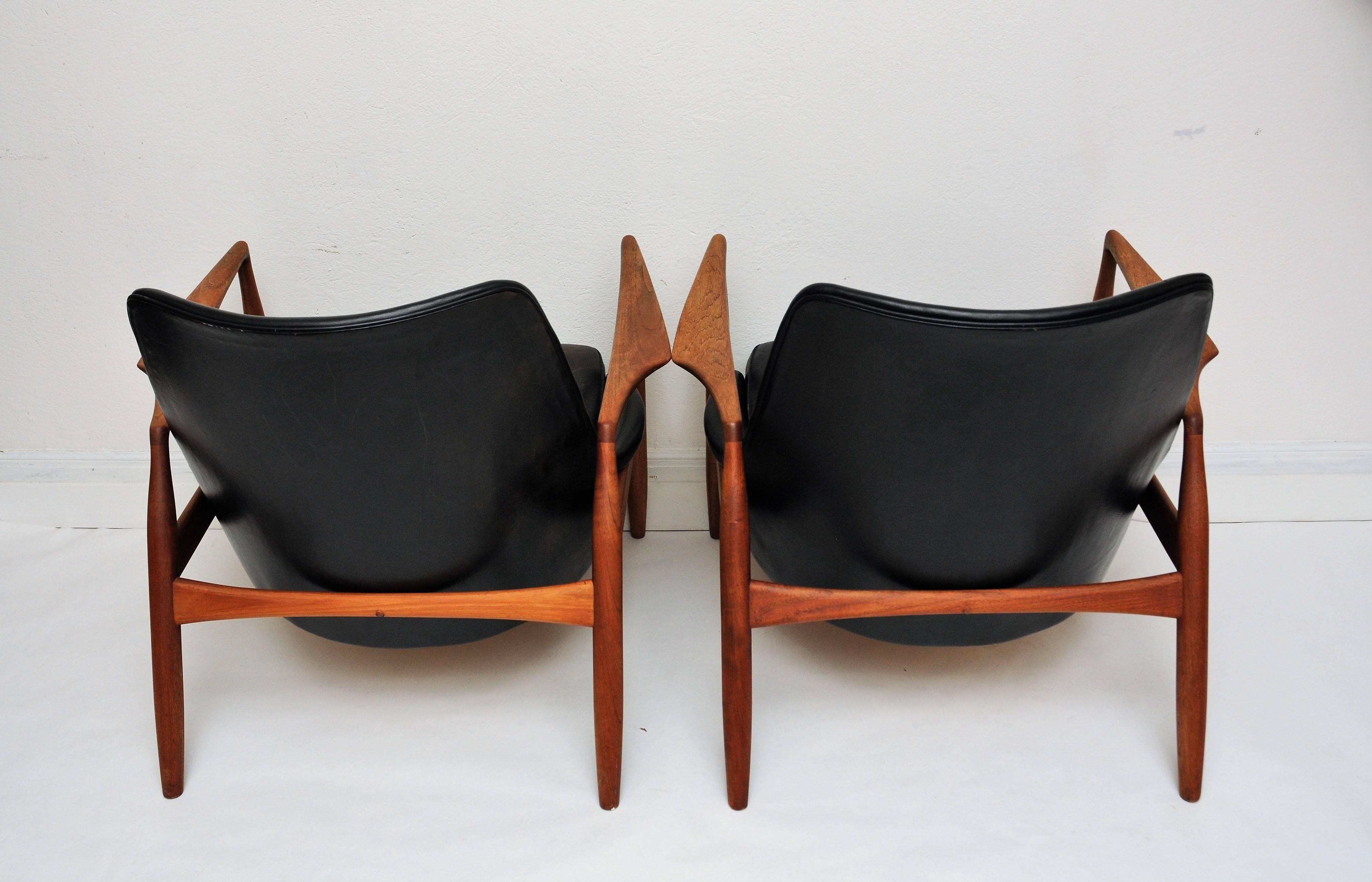 Mid-20th Century Pair of Sälen/Seal Easy Chairs by Ib Kofod-Larsen for OPE 1957, Set of Two