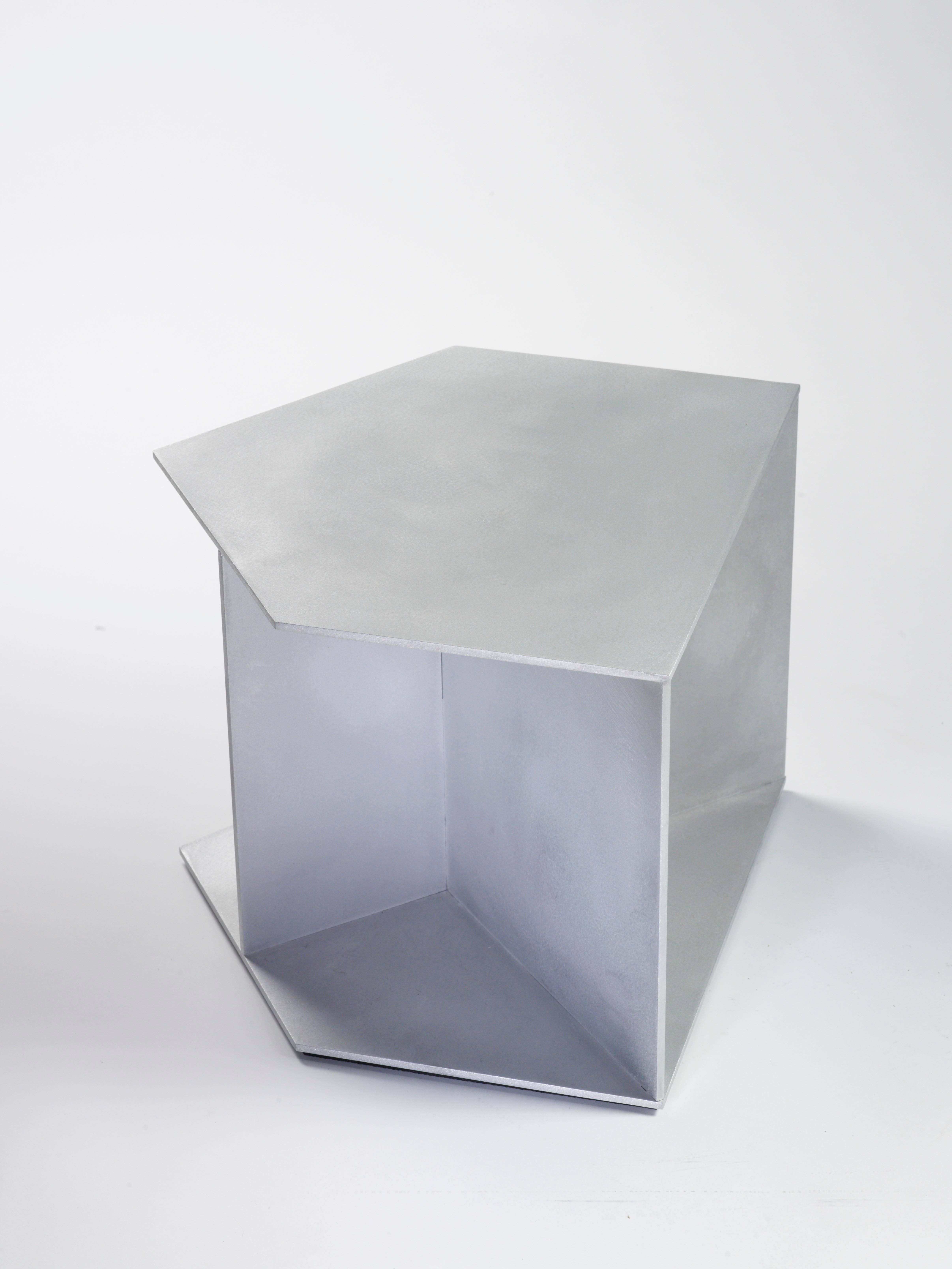 Other Home Plate Table in Waxed and Polished Aluminium Plate by Jonathan Nesci For Sale