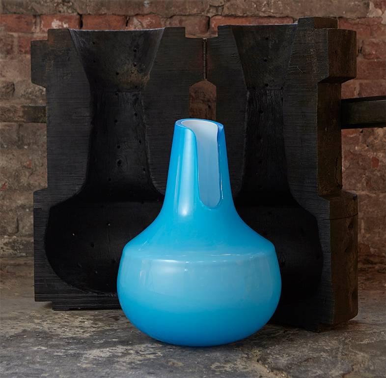 Large Vase Blue Murano Glass 'Salaka' Contemporary Design by Satyendra Pakhalé For Sale 1