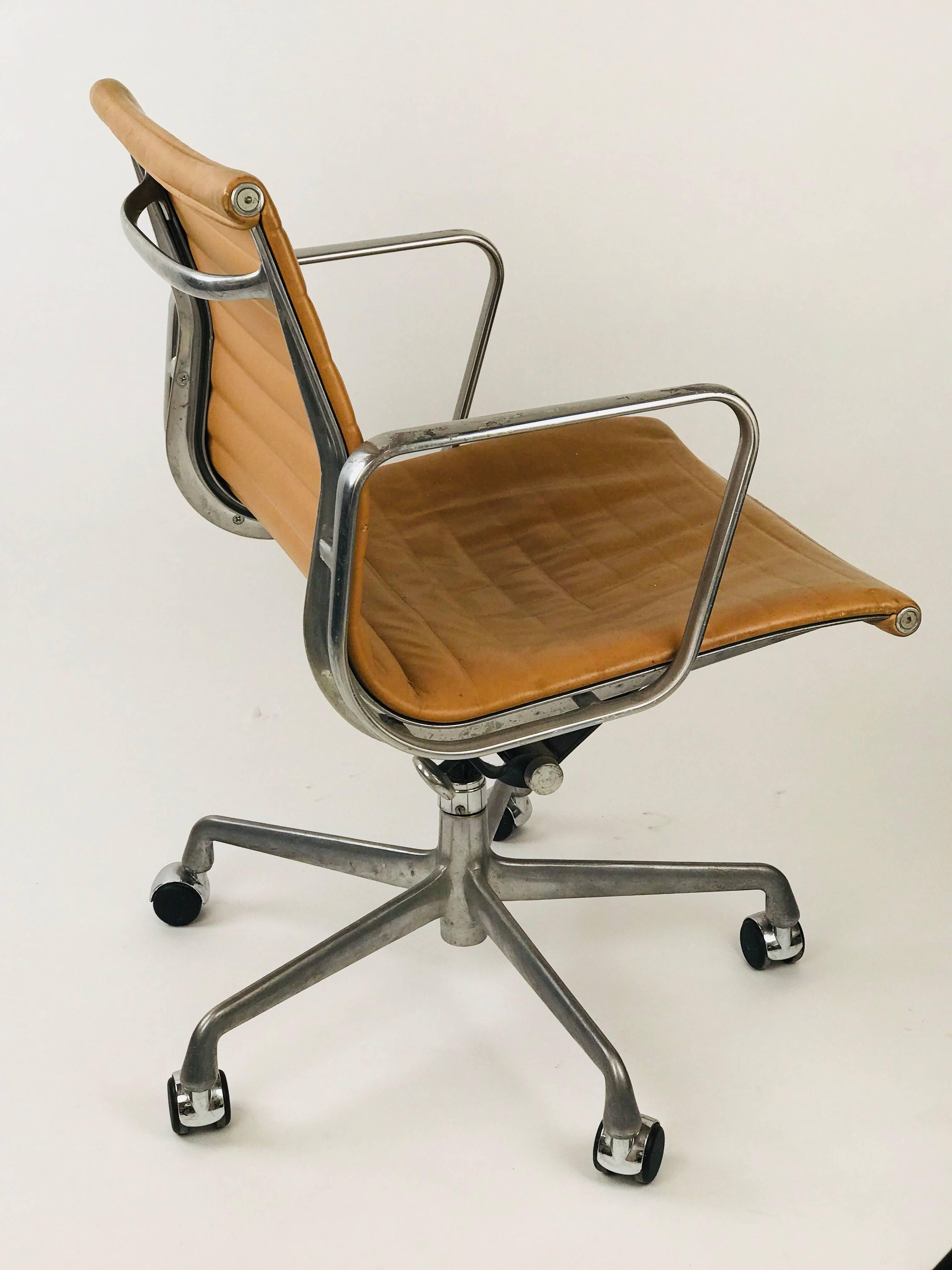 camel leather office chair