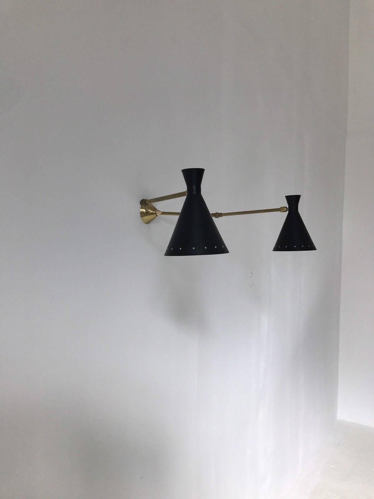 Rare Stilnovo 1950s Italian Double Wall Sconce, in Black and White In Good Condition In Brooklyn, NY