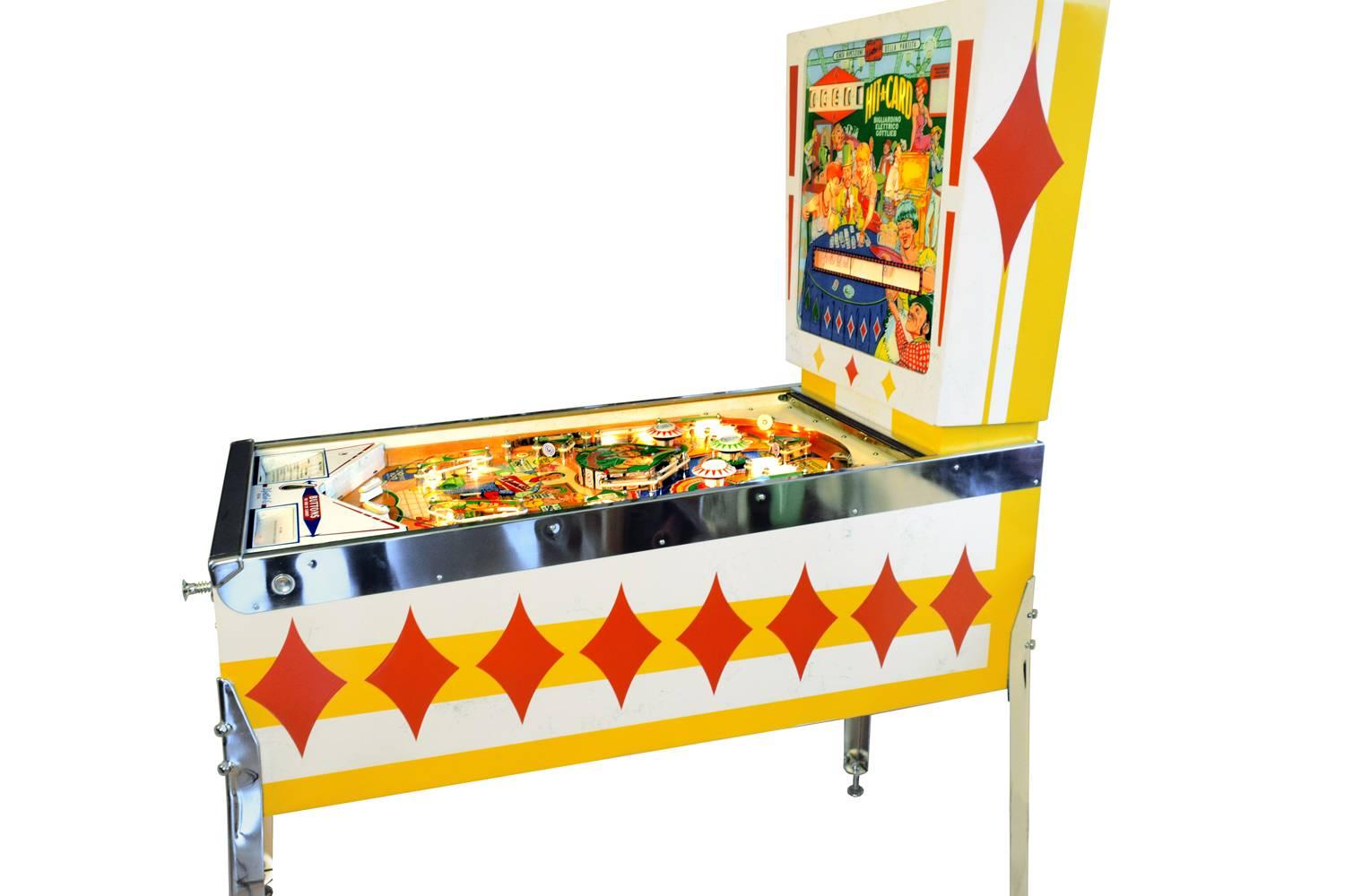 Hit a Card
Make: Gottlieb
Date of Built: March 1967
Designer: Ed Krynski
Artwork: Art Stenholm
Number made: 1.600
Origin: Naples, Italy
A Classic Gottlieb 1-player wedge head pinball game from the late 1960s. Another game from designer genius