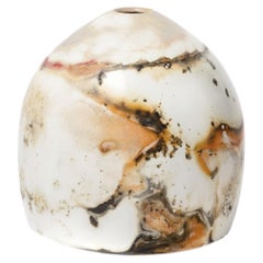 "Obus" terra sigillata vase by Alistair Danhieux, 2010.