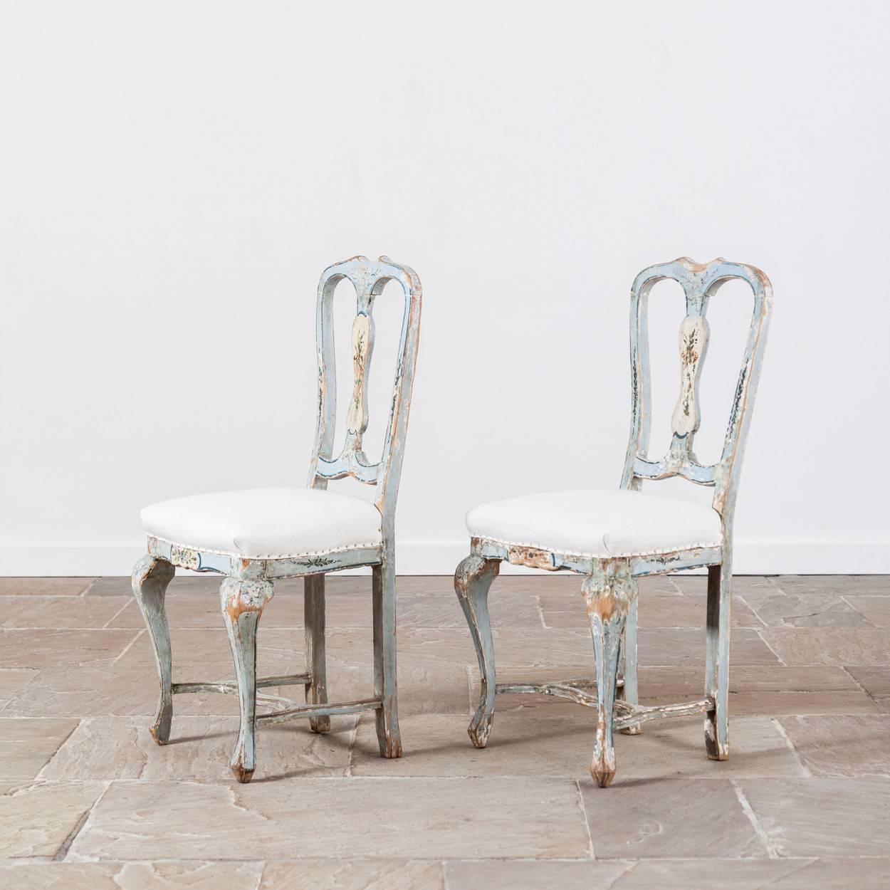 19th Century Pair of Painted Italian Chairs, circa 1800