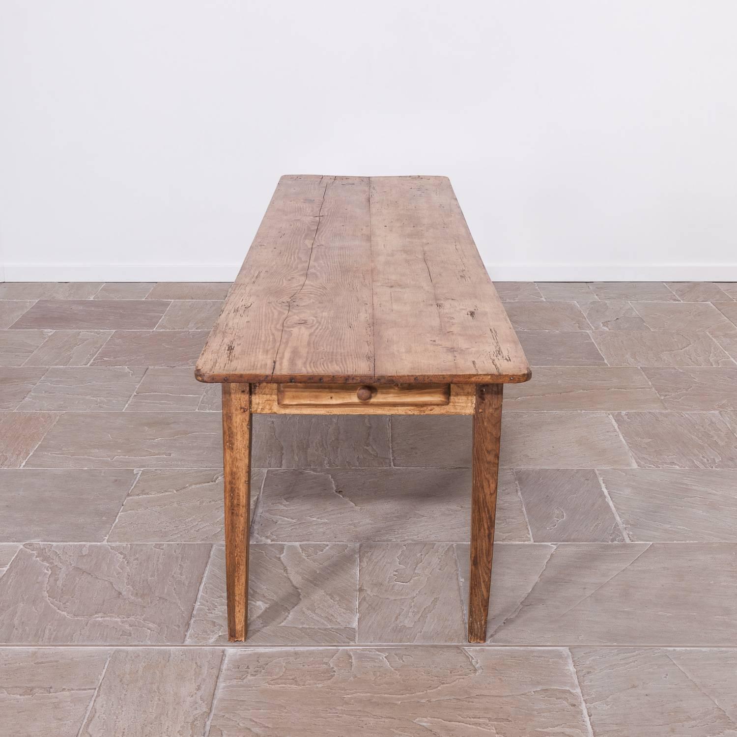 Long Oak and Pine Kitchen Table, Late 19th Century In Good Condition In York, GB