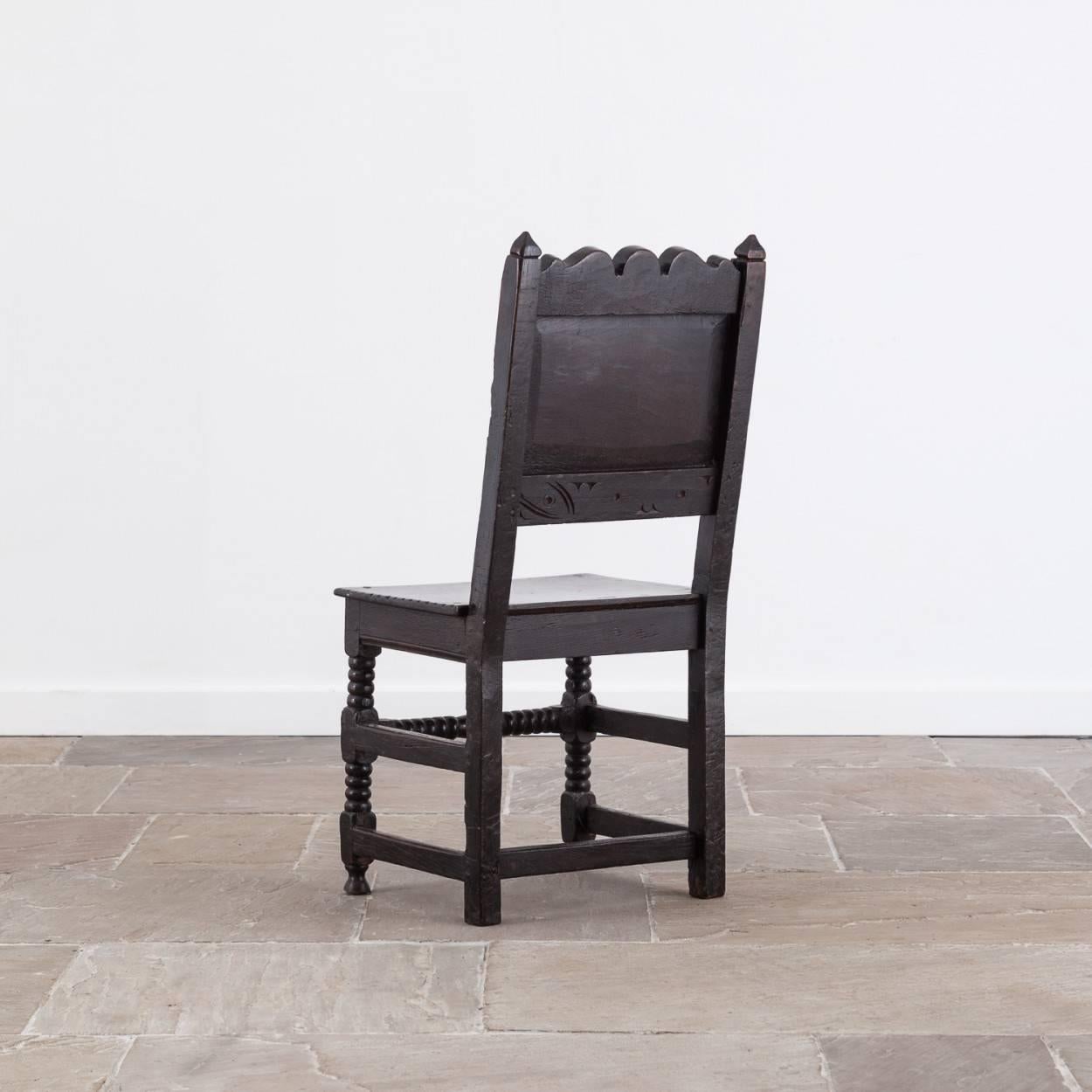 English 17th Century Oak Chair