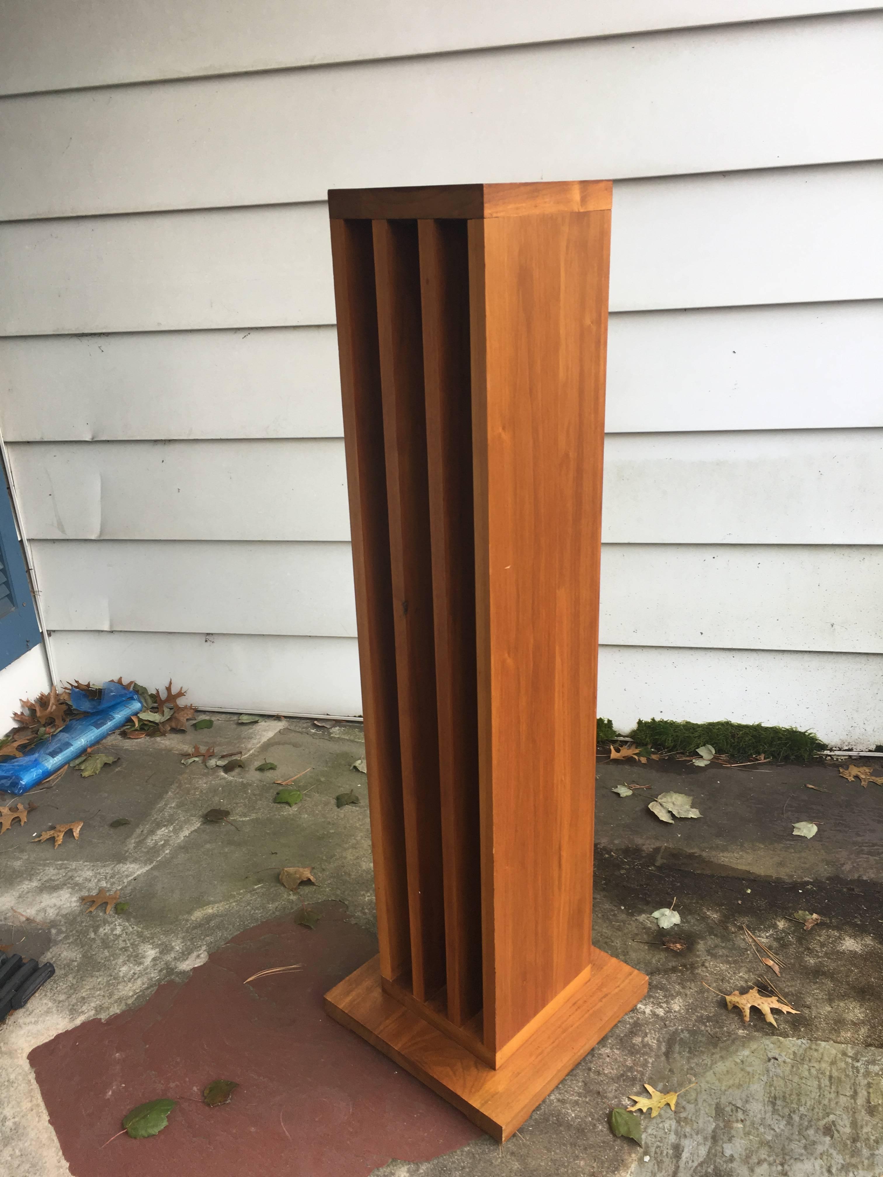 American Phillip Lloyd Powell Style Mid-Century Modern Walnut Side Table or Stand
