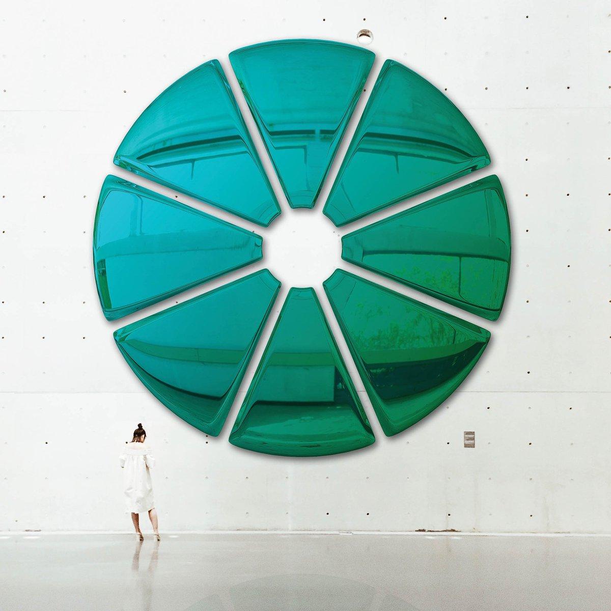 Minimalist Nucleus Gradient, Monumental Wall Sculpture / Mirror in Stainless Steel - D600 For Sale