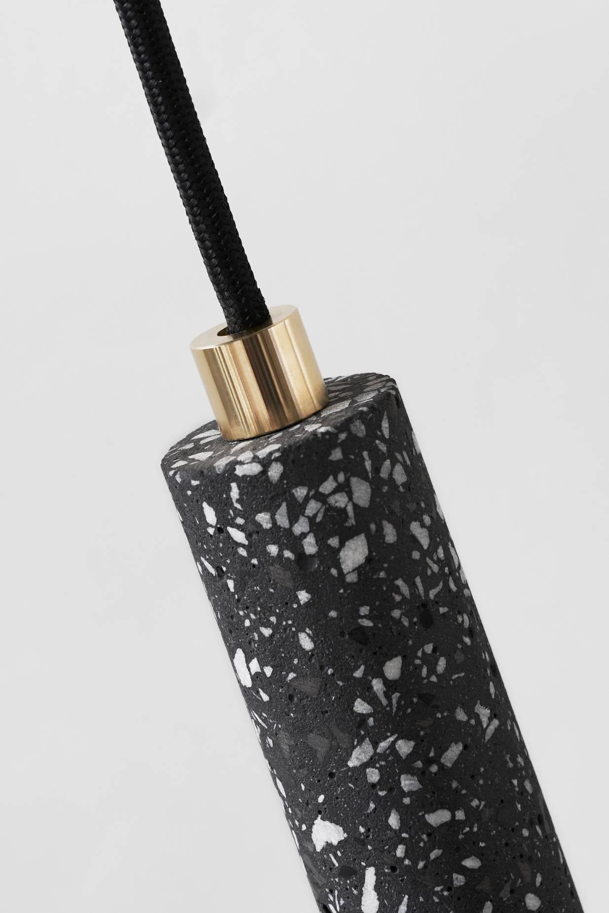 Cinese Lampada da soffitto Bang, Terrazzo nero e cemento di Bentu Design in vendita