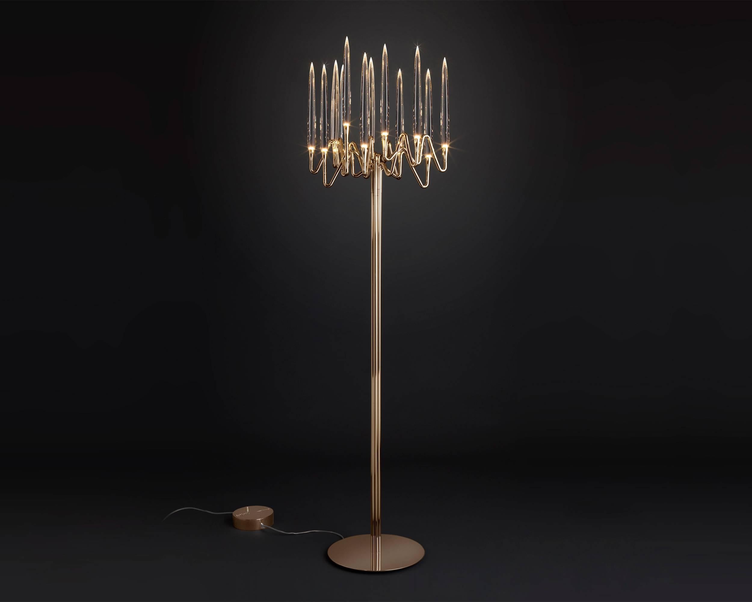 italien Lampadaire Il Pezzo 3 - laiton finition dorée - cristal - LED en vente