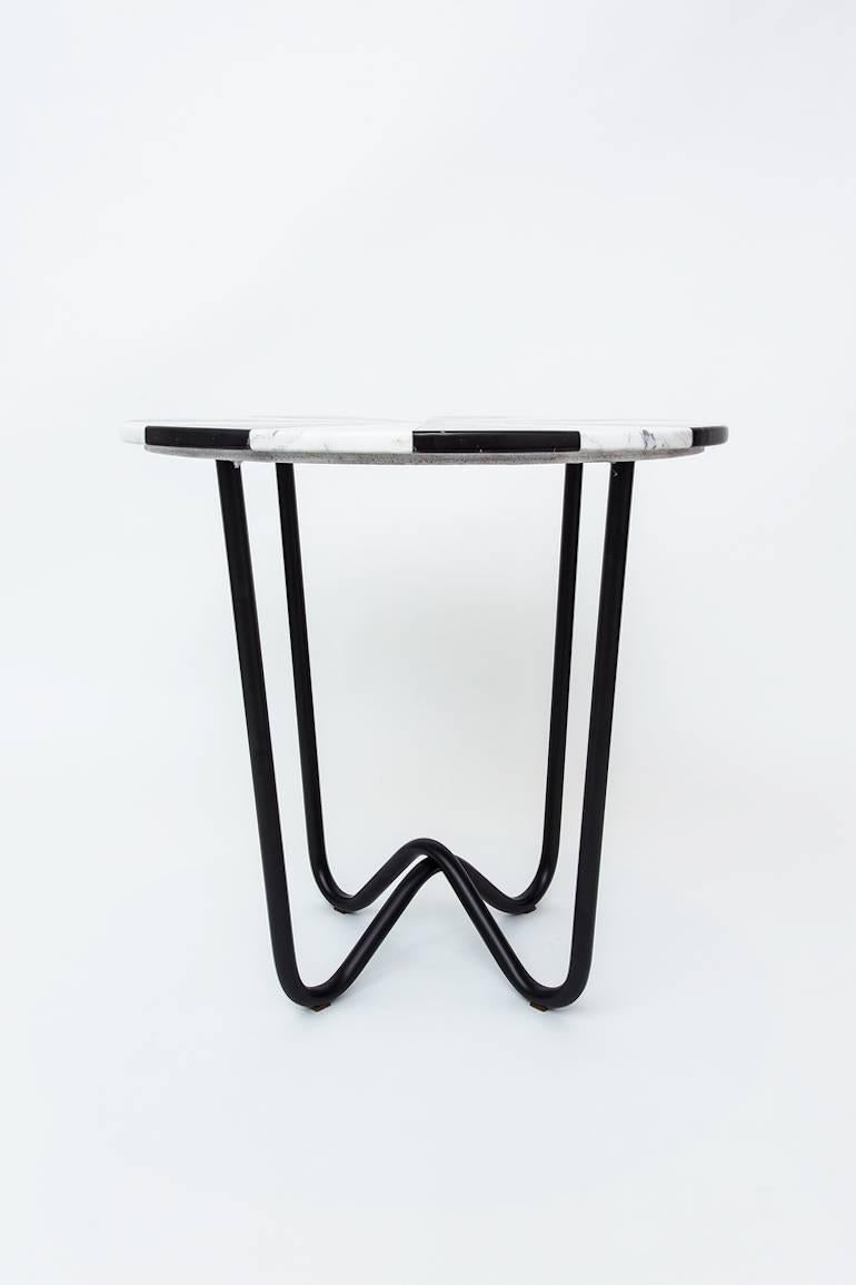 Modern Jasmine Pizza Side Table End Table in Black Marble and White Marble, Metal Base For Sale