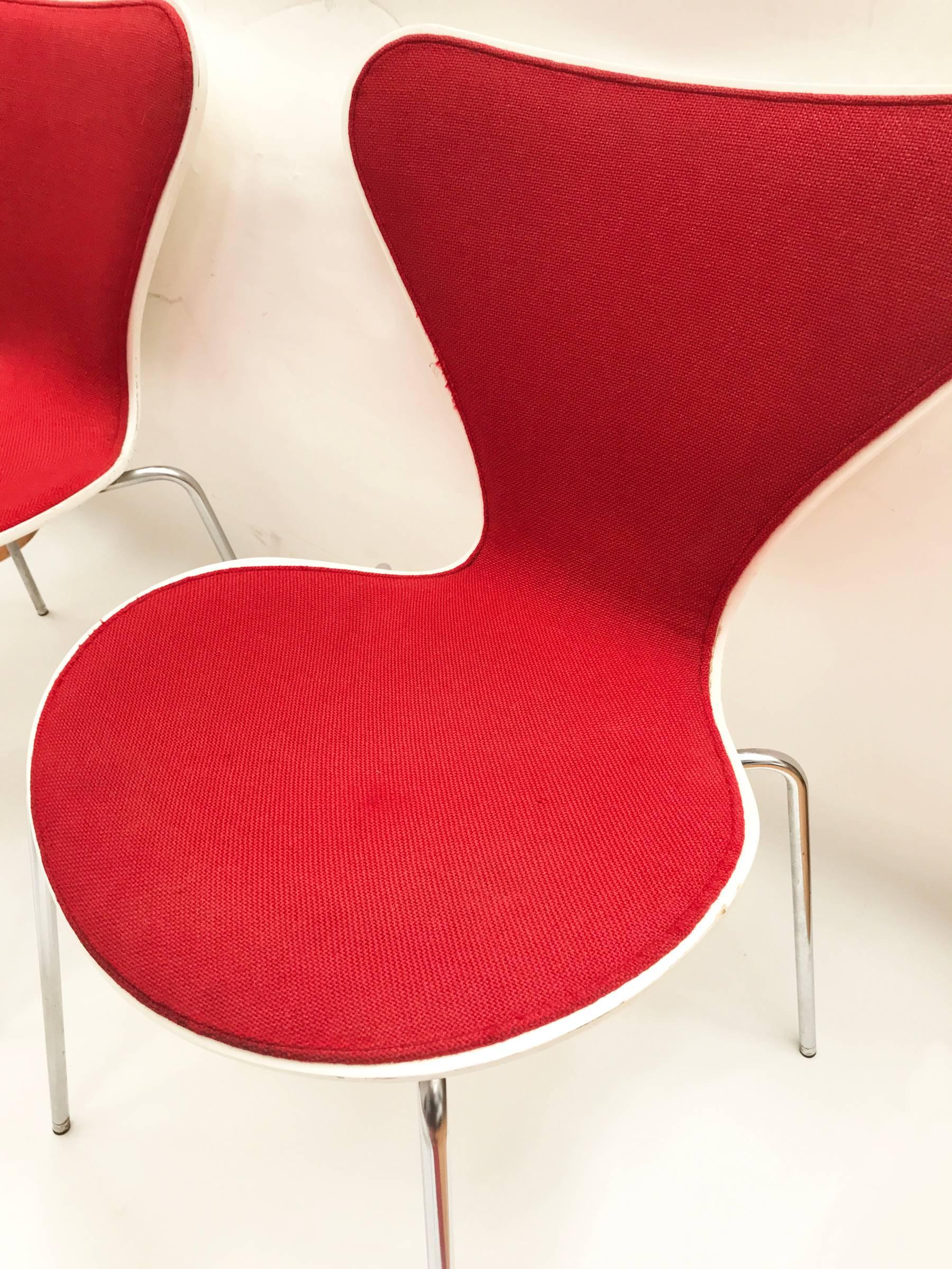 Midcentury Series 7 Chairs By Arne Jacobsen For Fritz Hansen, Midcentury Series 7 Chairs By Arne Jacobsen For Fritz Hansen,