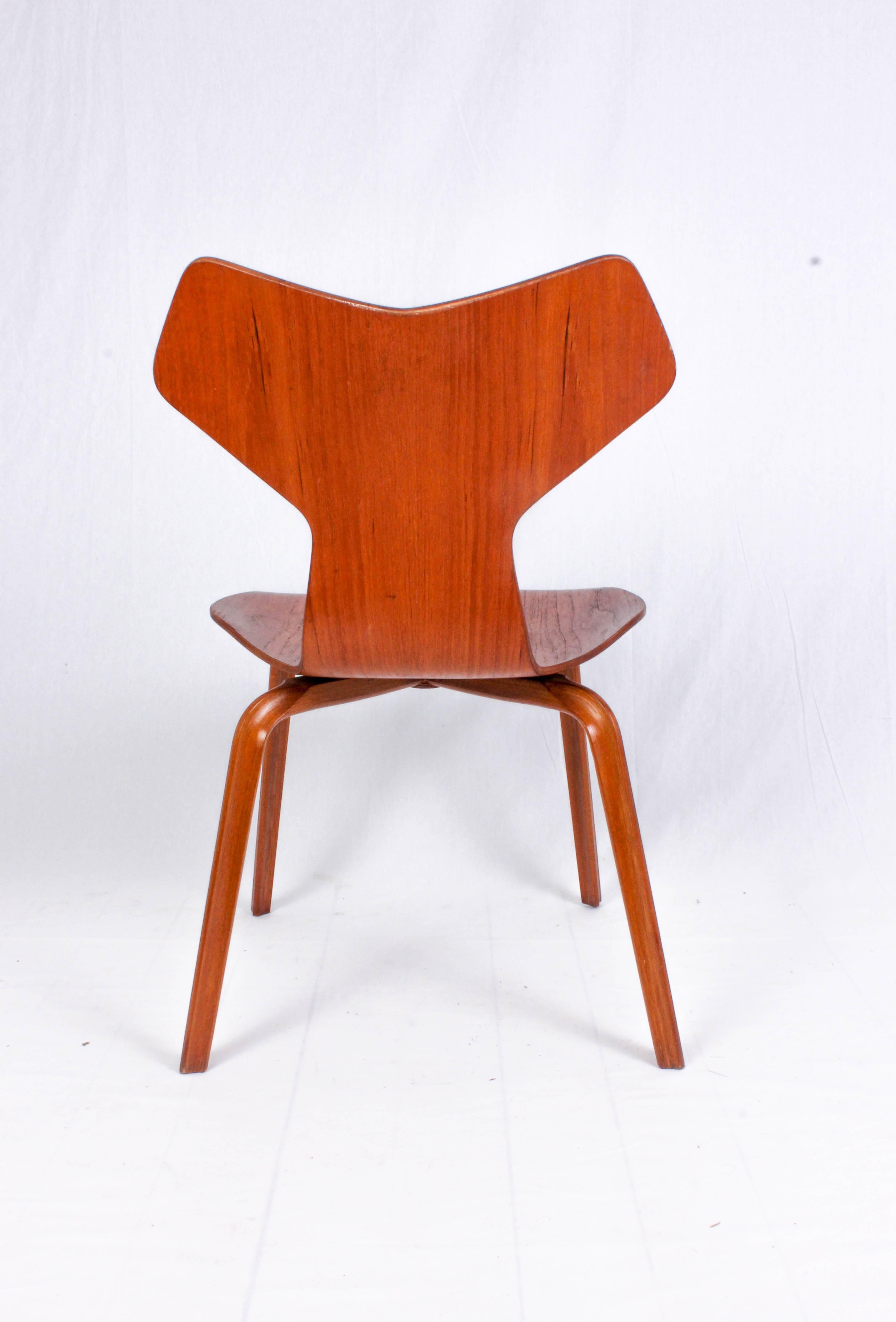 Arne Jacobsen Teak Grand Prix Chair Model 3130 by Fritz Hansen In Good Condition In Malmo, SE