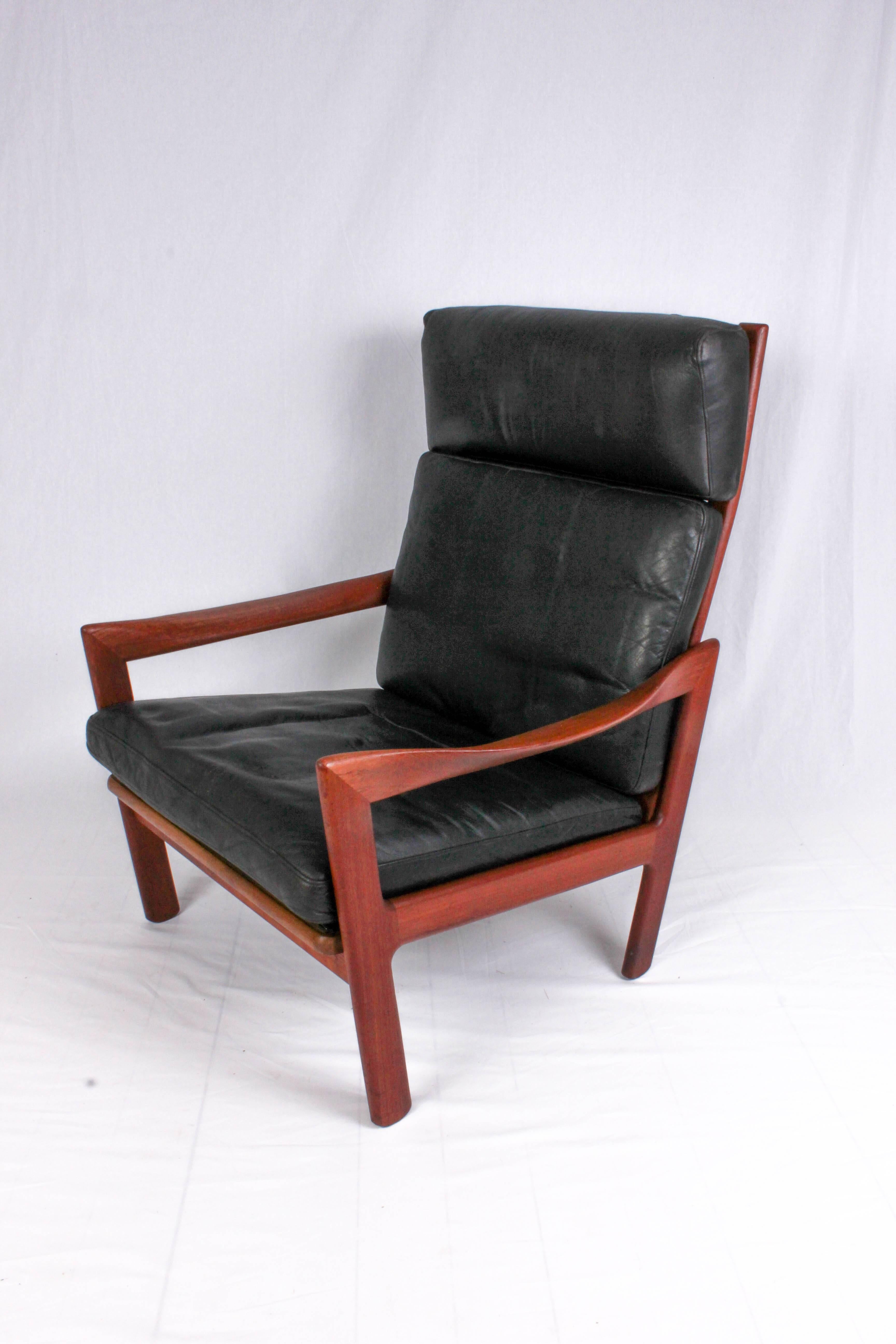 Danish Illum Wikkelsø Midcentury High Back Teak Lounge Chair for Niels Eilersen For Sale