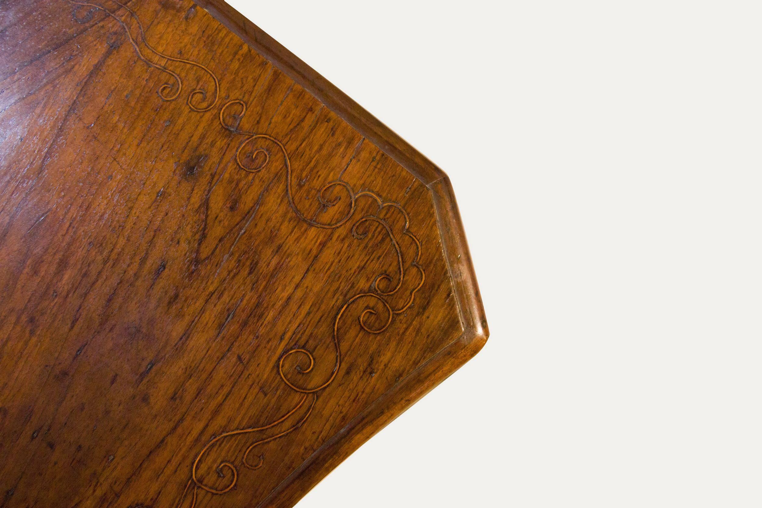 Inlay 18th Century Italian Naples Inlaid Walnut Chest of Drawers, circa 1750 For Sale