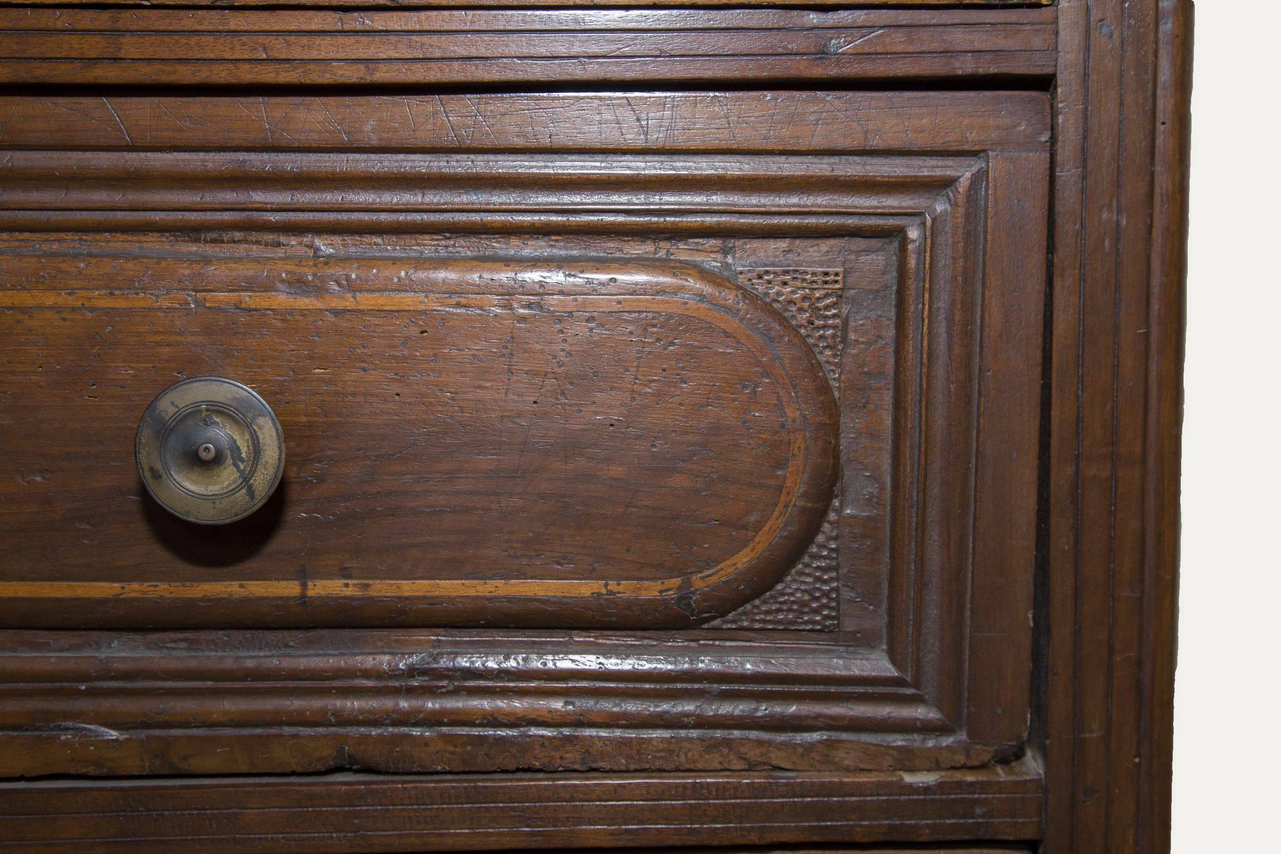 Late 17th Century 17th Century Northern Italian Walnut Chest of Drawers, circa 1690 For Sale