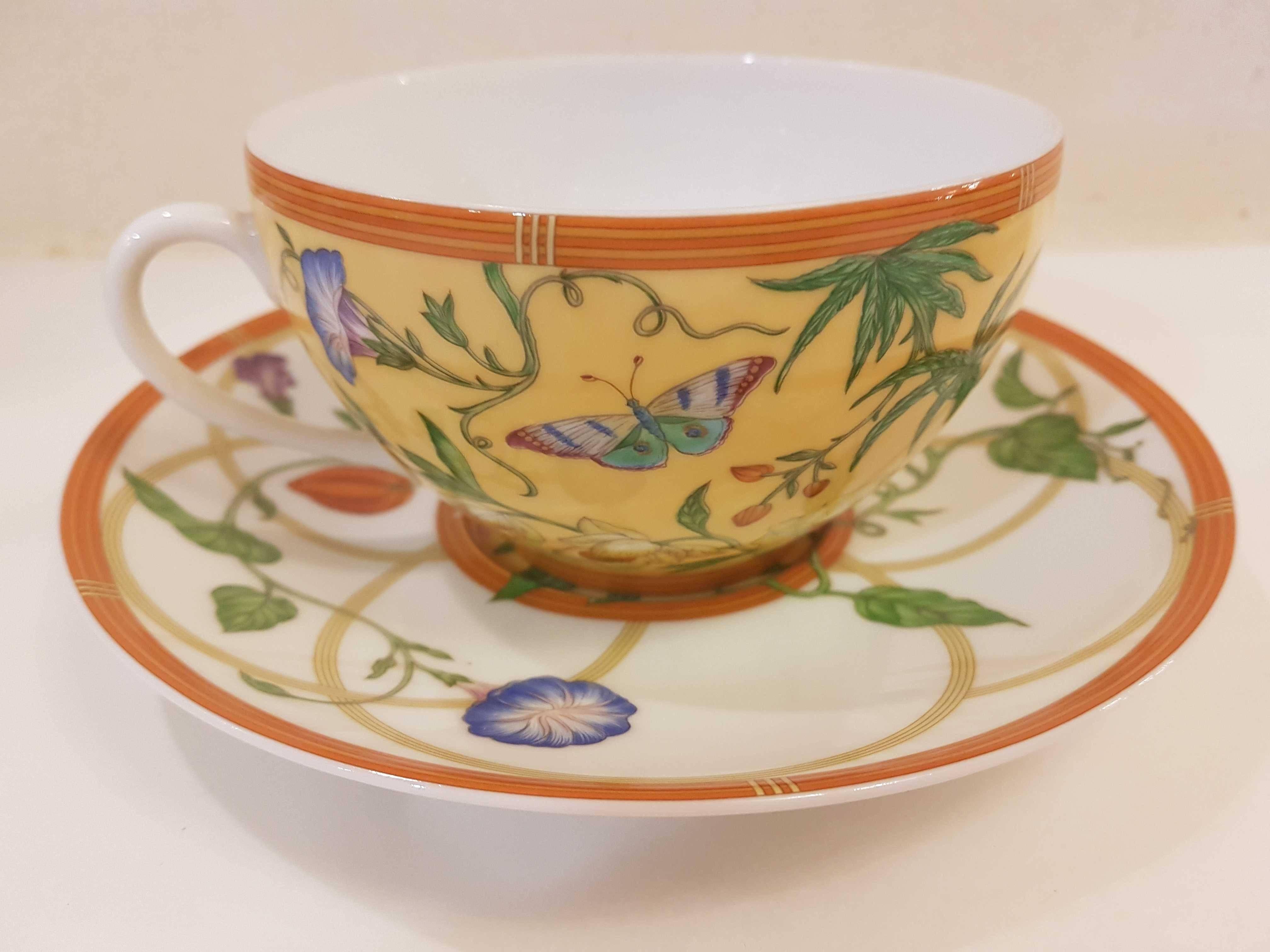 Hermès Siesta Porcelain Set of Two Breakfast Cups and Saucers In Excellent Condition In Cagliari, IT