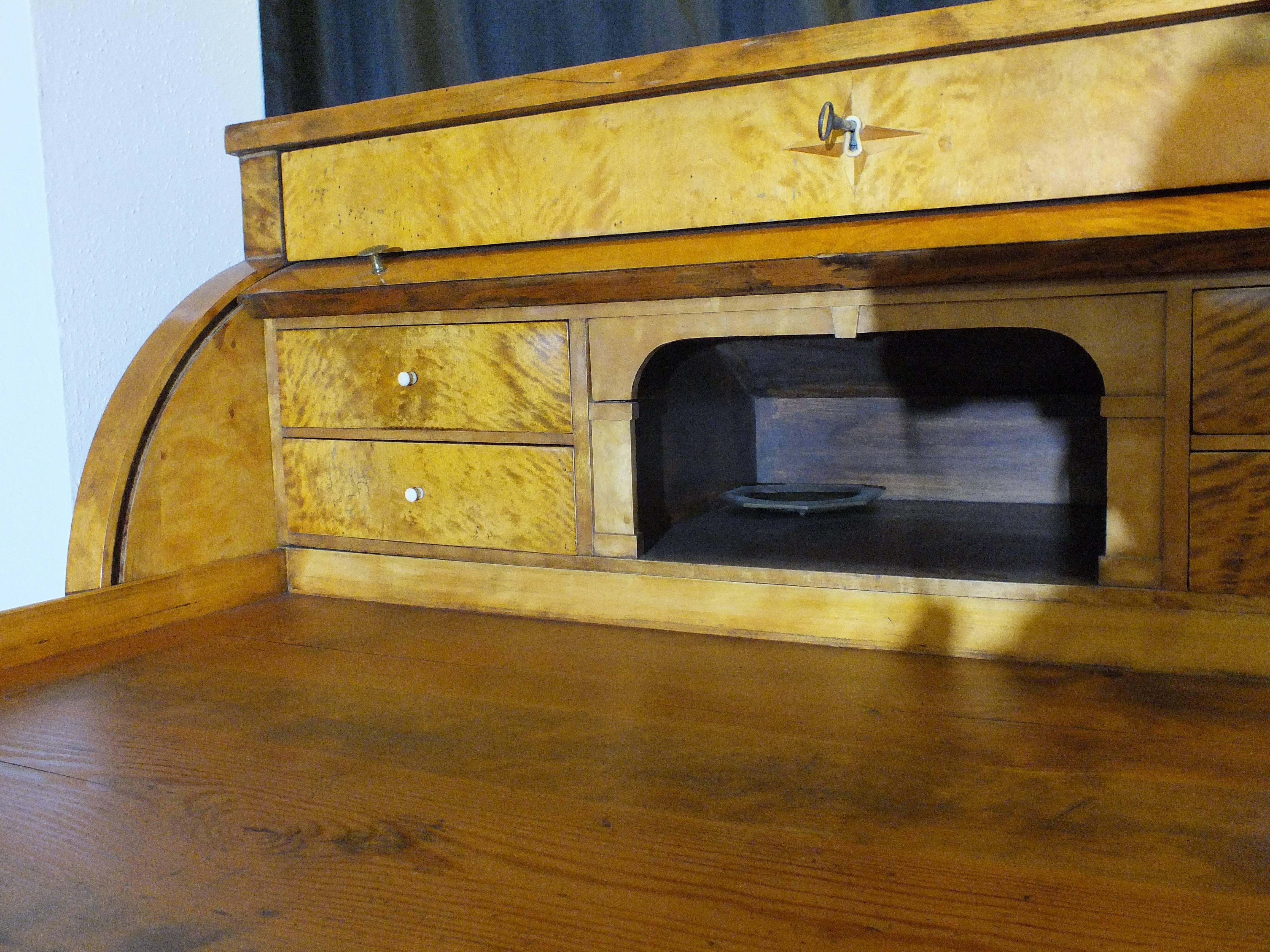 Late 19th Century Cylinder Desk with a Extendable Writing Plate, 1880, Germany For Sale