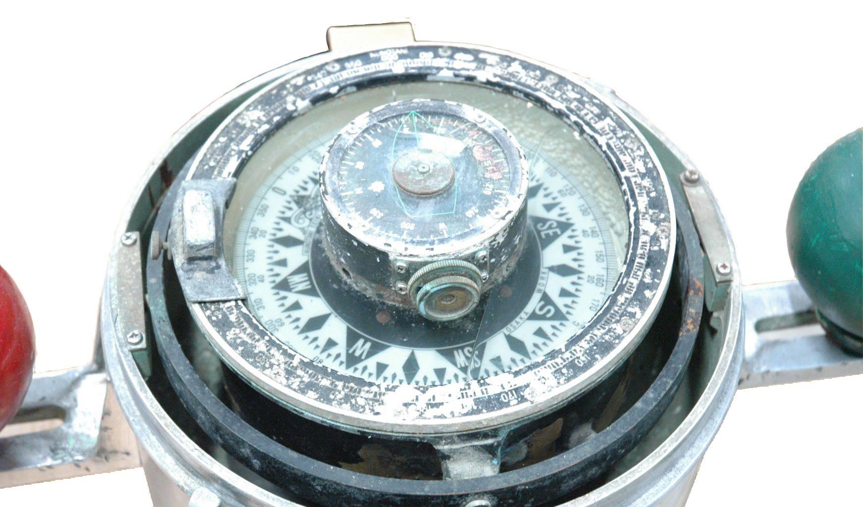Boat Binnacle Compass In Excellent Condition For Sale In Brest, FR