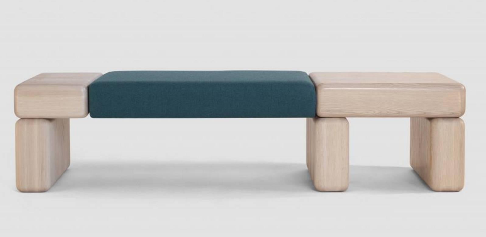 Bench aus kanadischer weißer Esche mit gepolstertem Wollkissen von Hinterland Design im Zustand „Neu“ im Angebot in Vancouver, BC