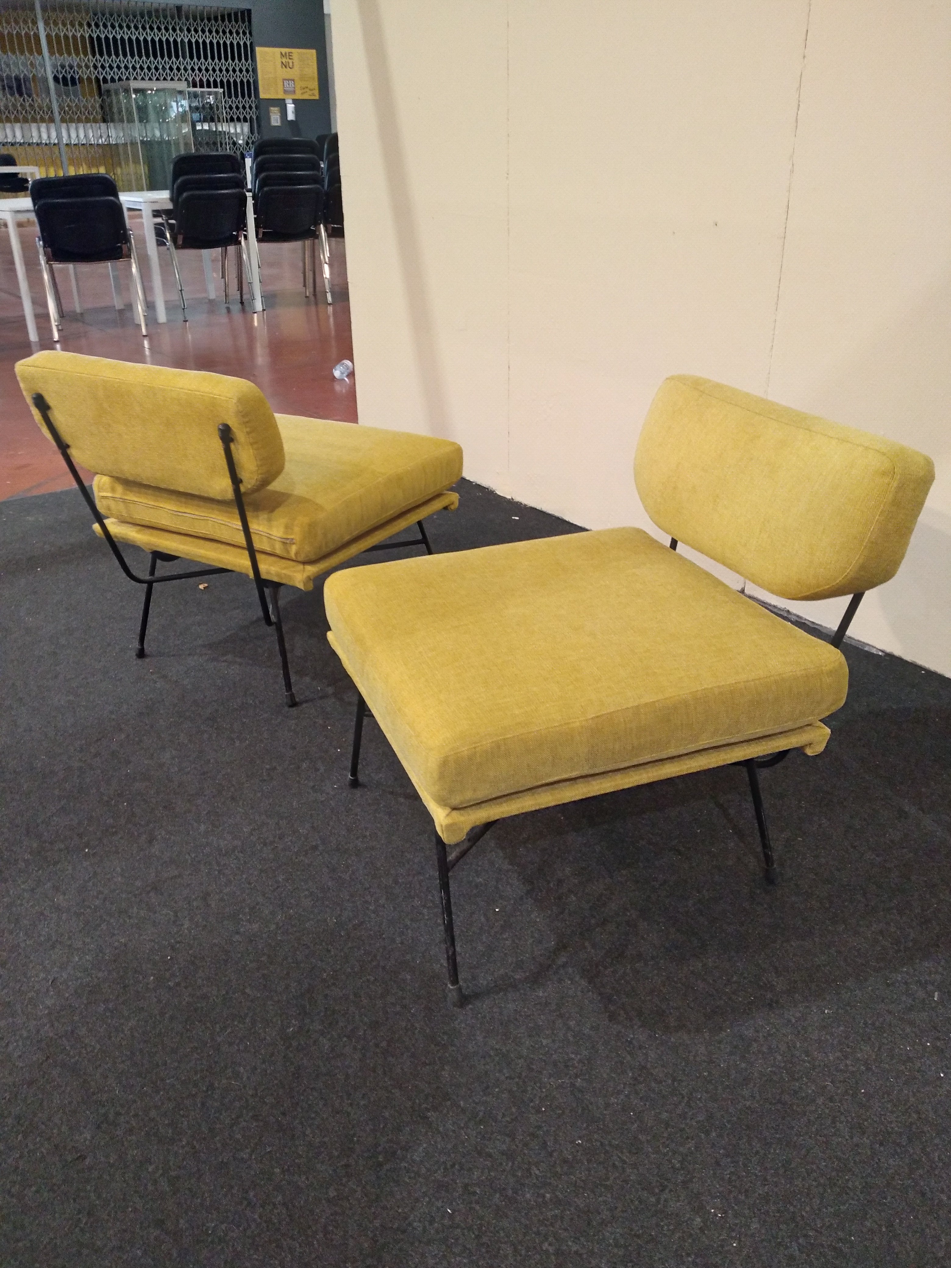 Pair of  Elettra armchairs by BBPR Studio from Arflex Italy 1956s, original and first Edition. 
fabric is original, original label :ARFLEX. The Elettra armchairs are the iconic piece of Italian Design by BBPR Studio is important pieces 
I am