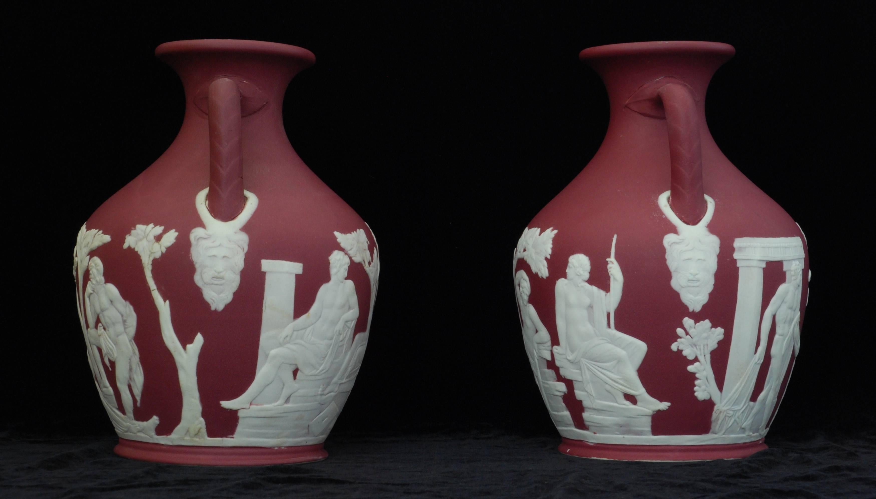 Early 20th Century Pair of Crimson Jasper Portland Vases For Sale