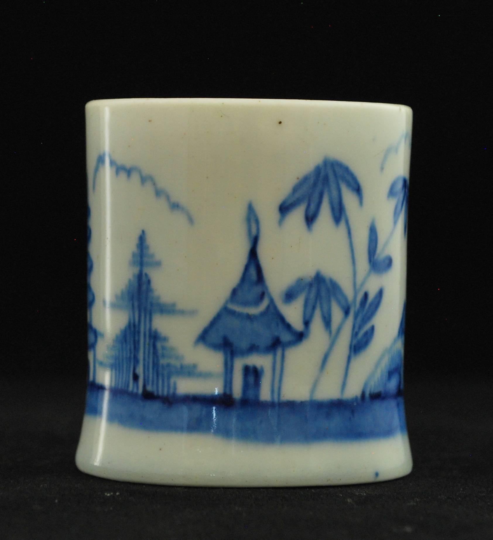 Kaffeekanne, blau-weißes „Bamboo- und Pagode“, Bogenporzellan, um 1751 (Chinoiserie) im Angebot