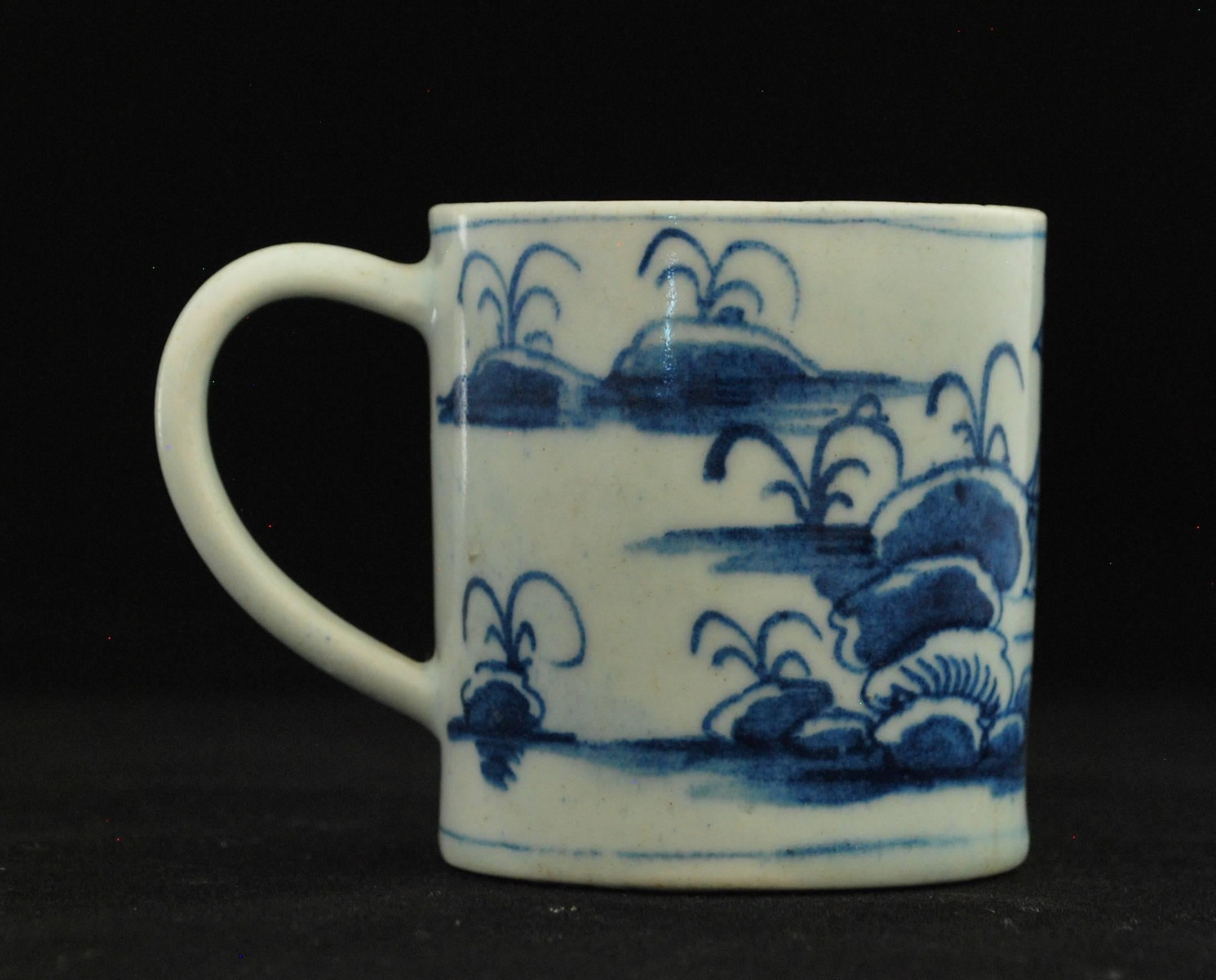Kaffeekanne, blau-weißes „Residence“-Porzellan mit Schleife, um 1755 (Chinoiserie) im Angebot