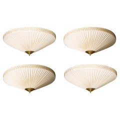 Lot de 4 luminaires encastrés ES 1902/60 en laiton et tissu plissé, signés Itsu, Finlande, années 1950