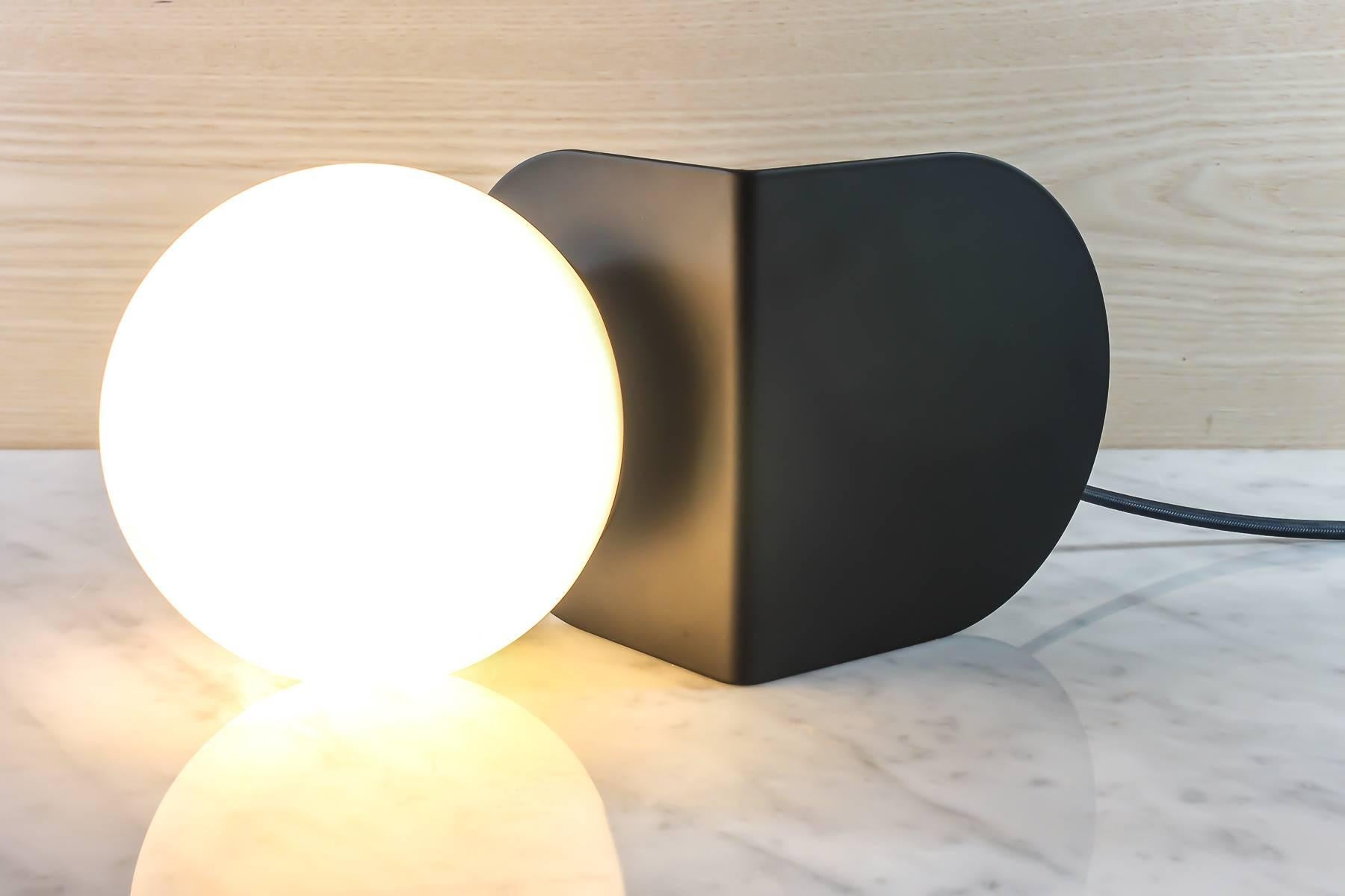 Contemporary Rocking Desk and Table Lamp 'The 