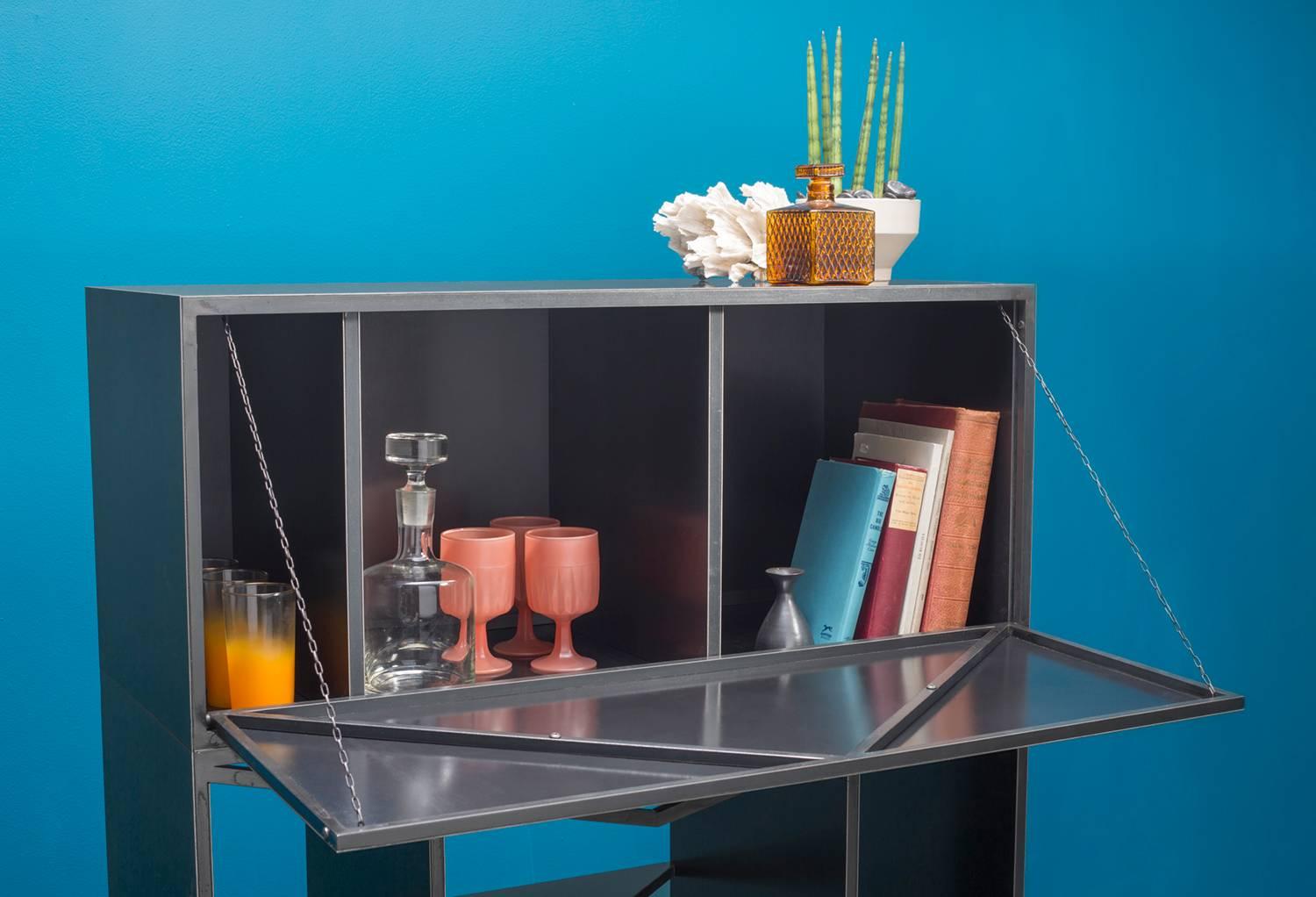 Meridian Modular Credenza, Trio, Moderno armario de acero para estantes, de Force/Collide Acero en venta