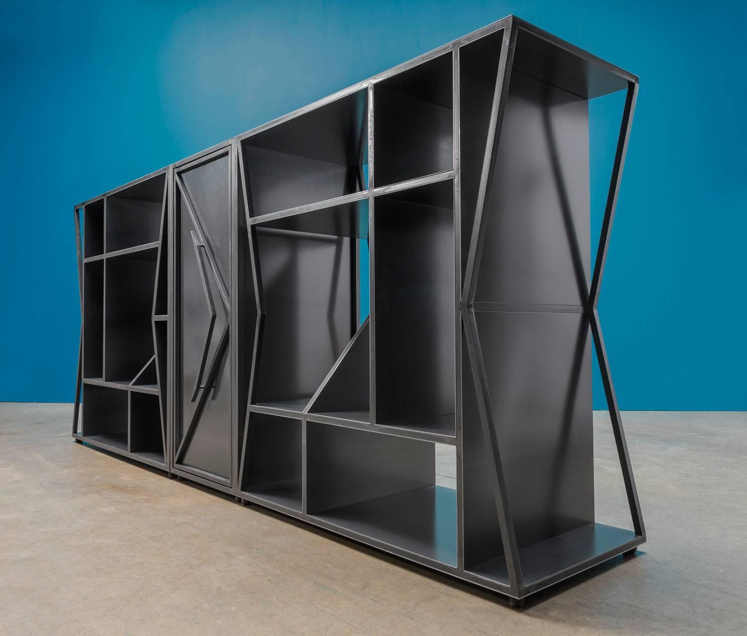 Ferronnerie Crédence modulaire méridienne, bibliothèque moderne en acier en forme d'étagère, par Force/Collide en vente