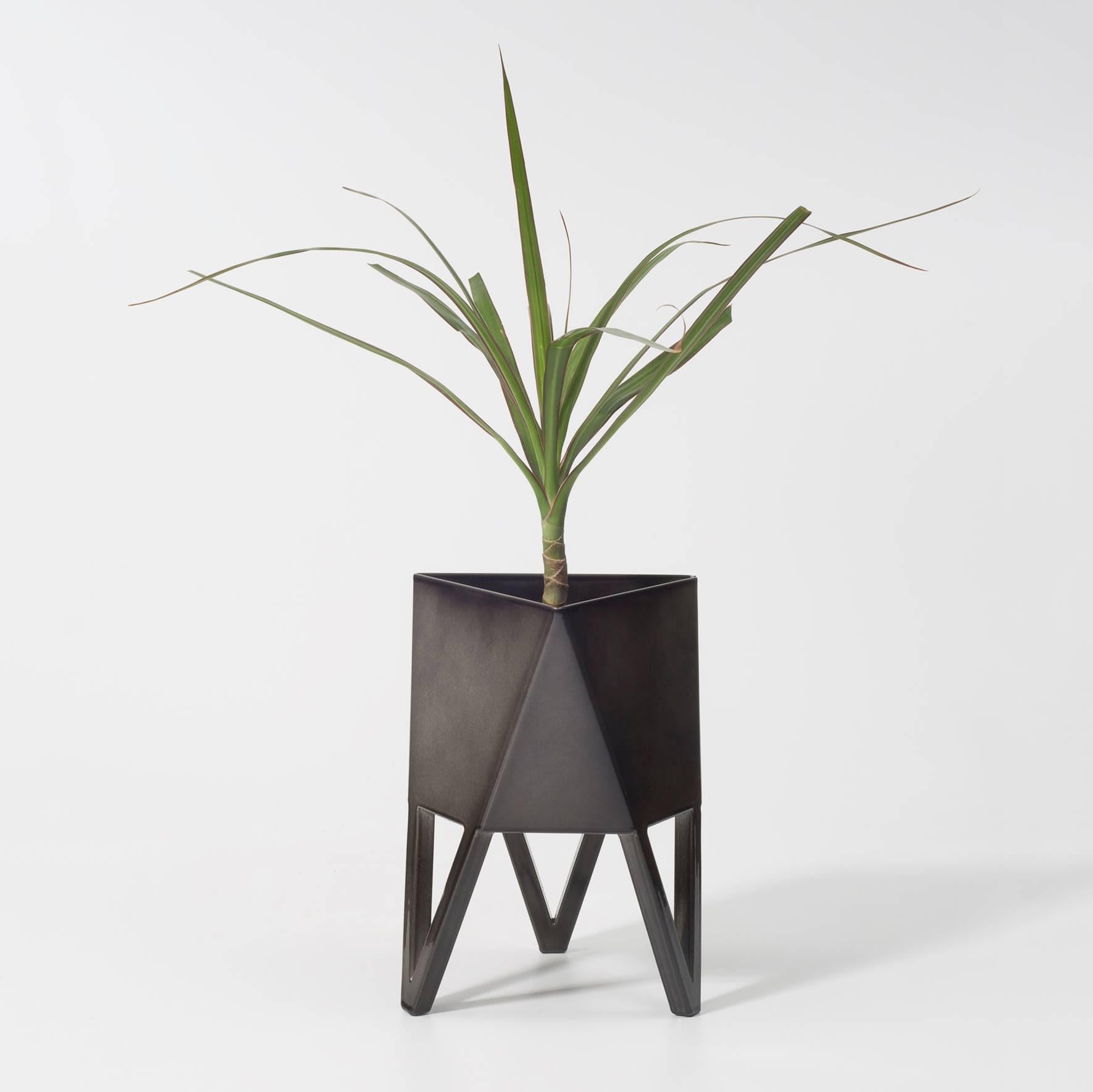 Contemporary Deca Planter in Flat Black Steel, Mini, by Force/Collide