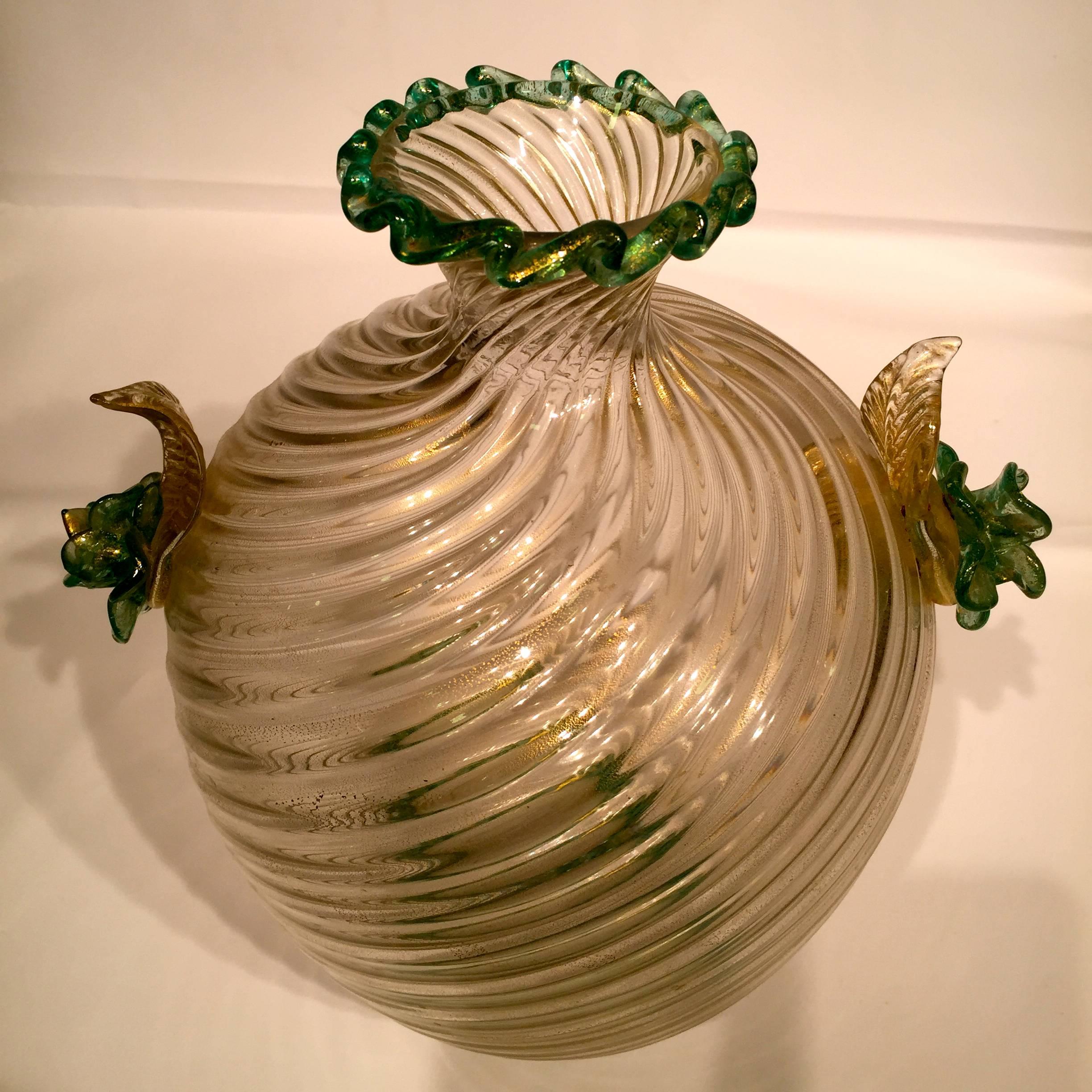 Appliqué ERCOLE BAROVIER Large Artistic Blown Glass of Murano Vase, circa 1950 For Sale
