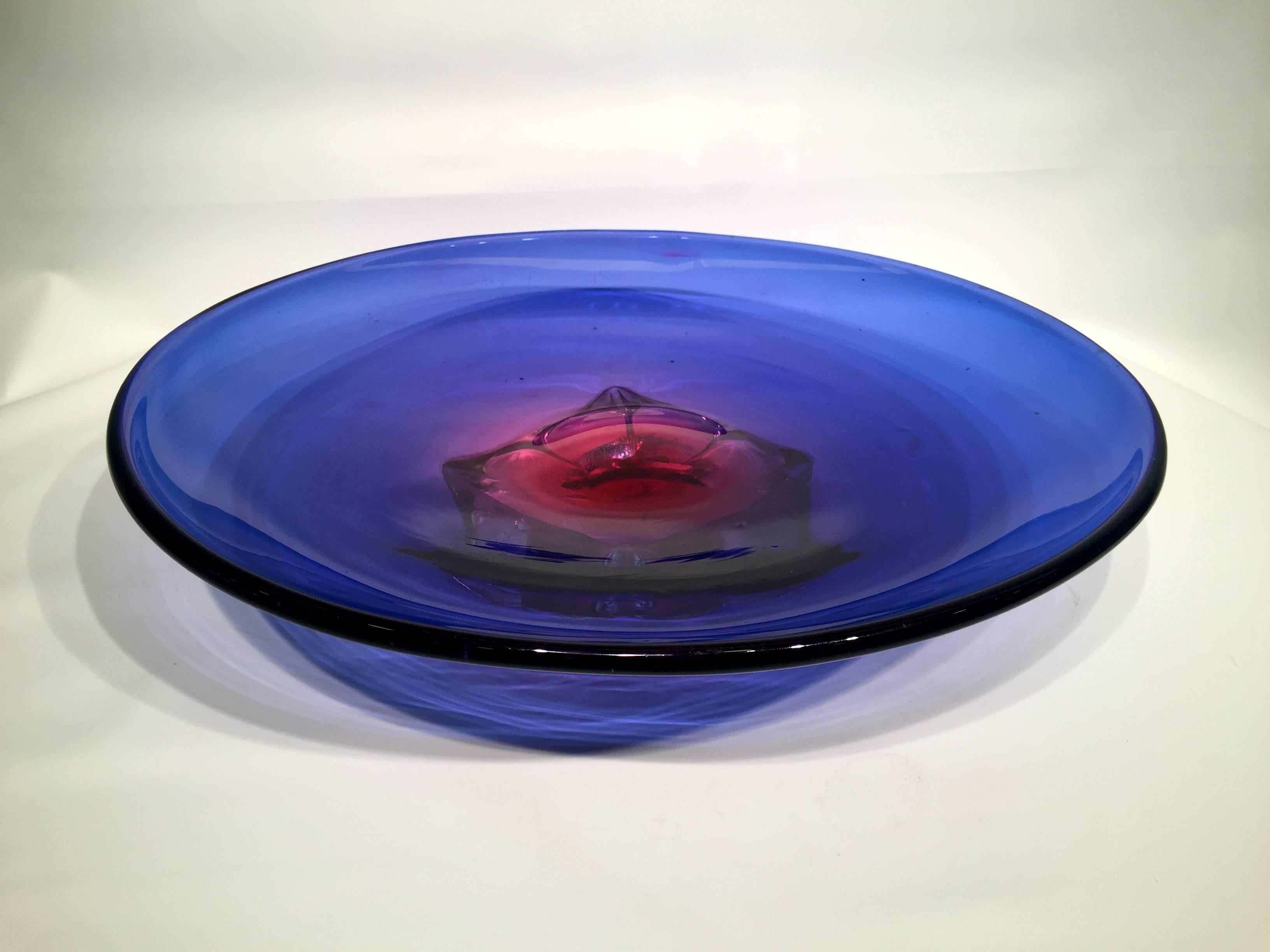 Mid-Century Modern ARCHIMEDE SEGUSO Large Dish in Artistic Blown Glass of Murano, circa 1950 For Sale