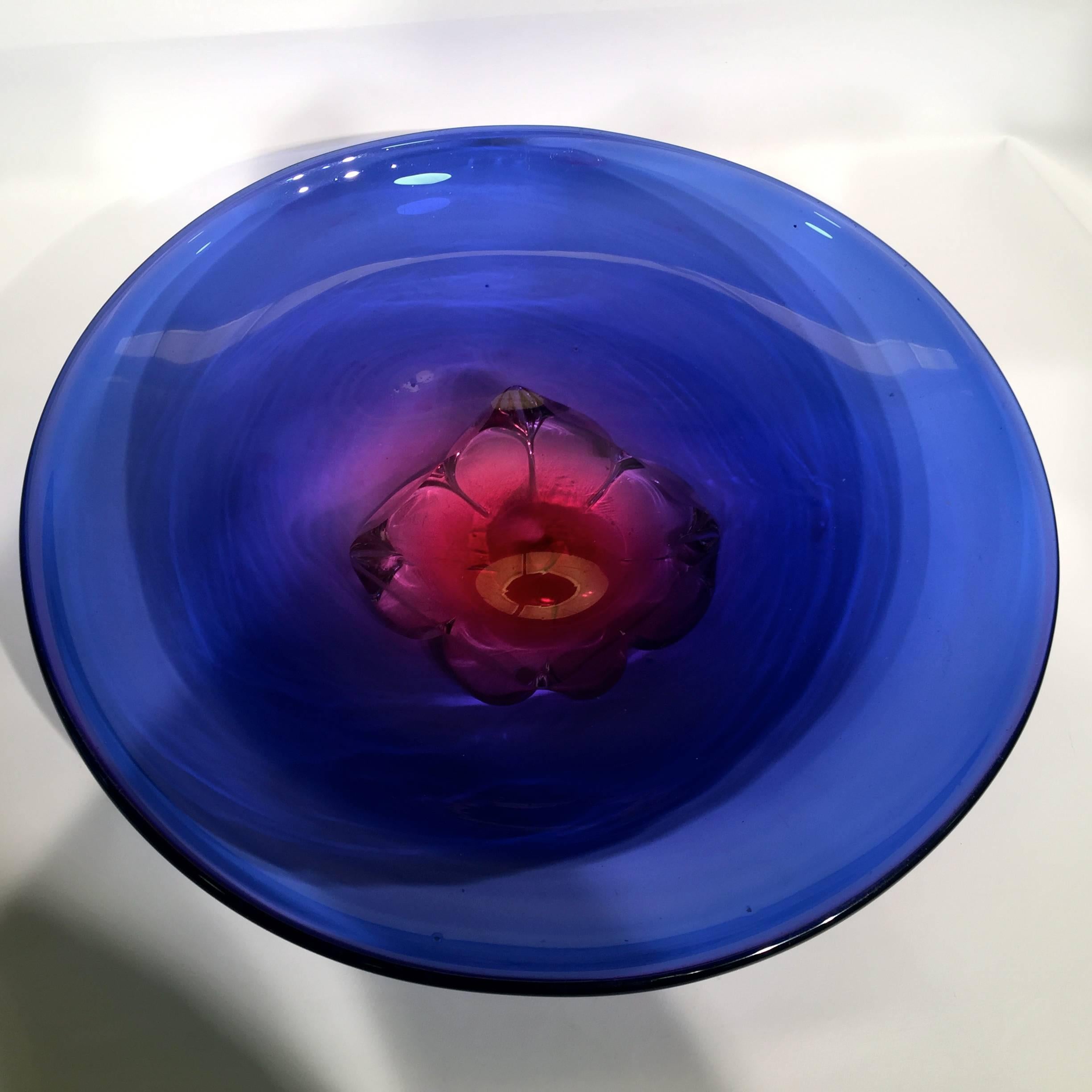 Italian ARCHIMEDE SEGUSO Large Dish in Artistic Blown Glass of Murano, circa 1950 For Sale