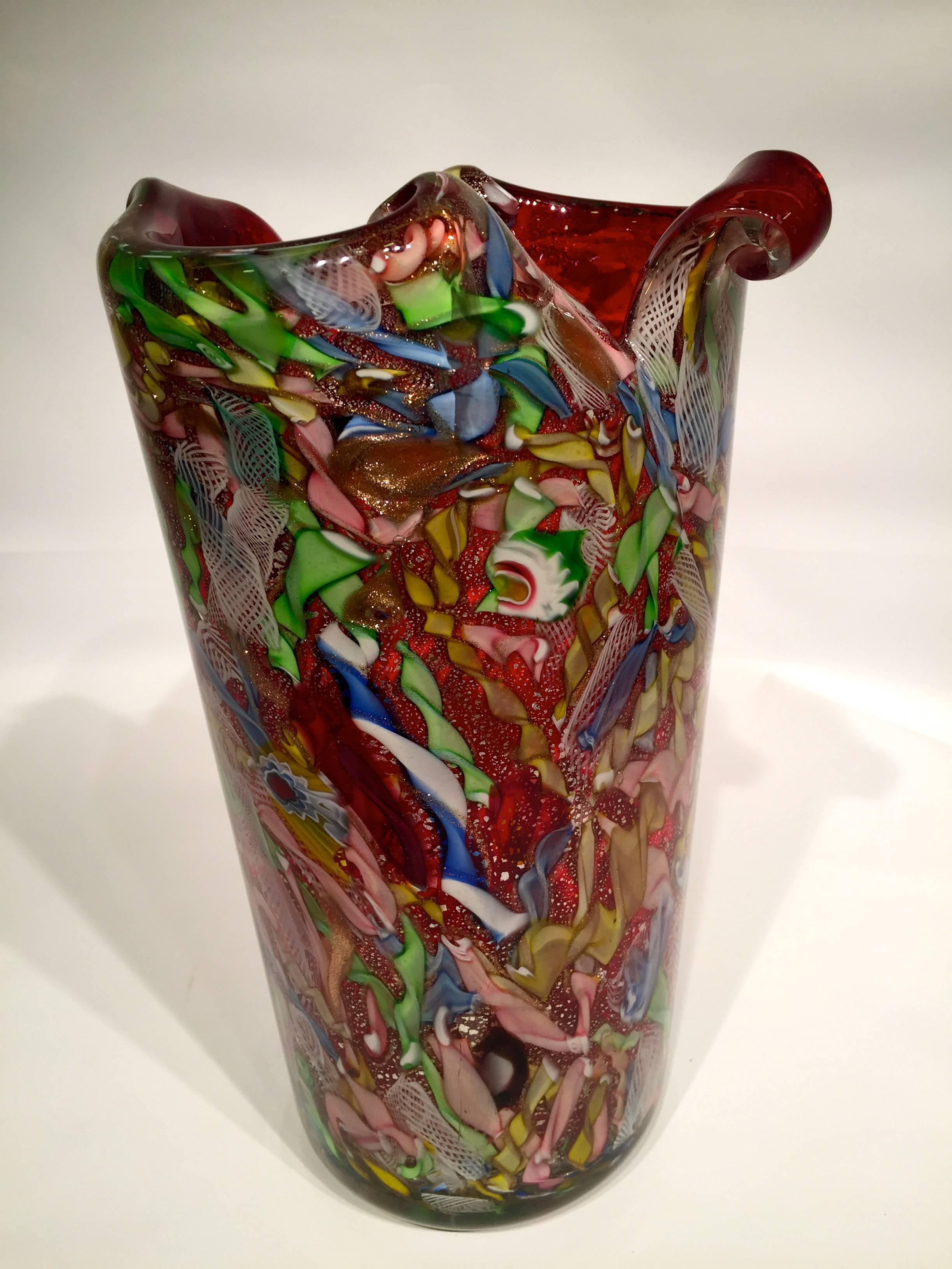 AVeM Vase, Artistic Blown Murano Glass, Multicolored and Red, circa 1950 For Sale 3