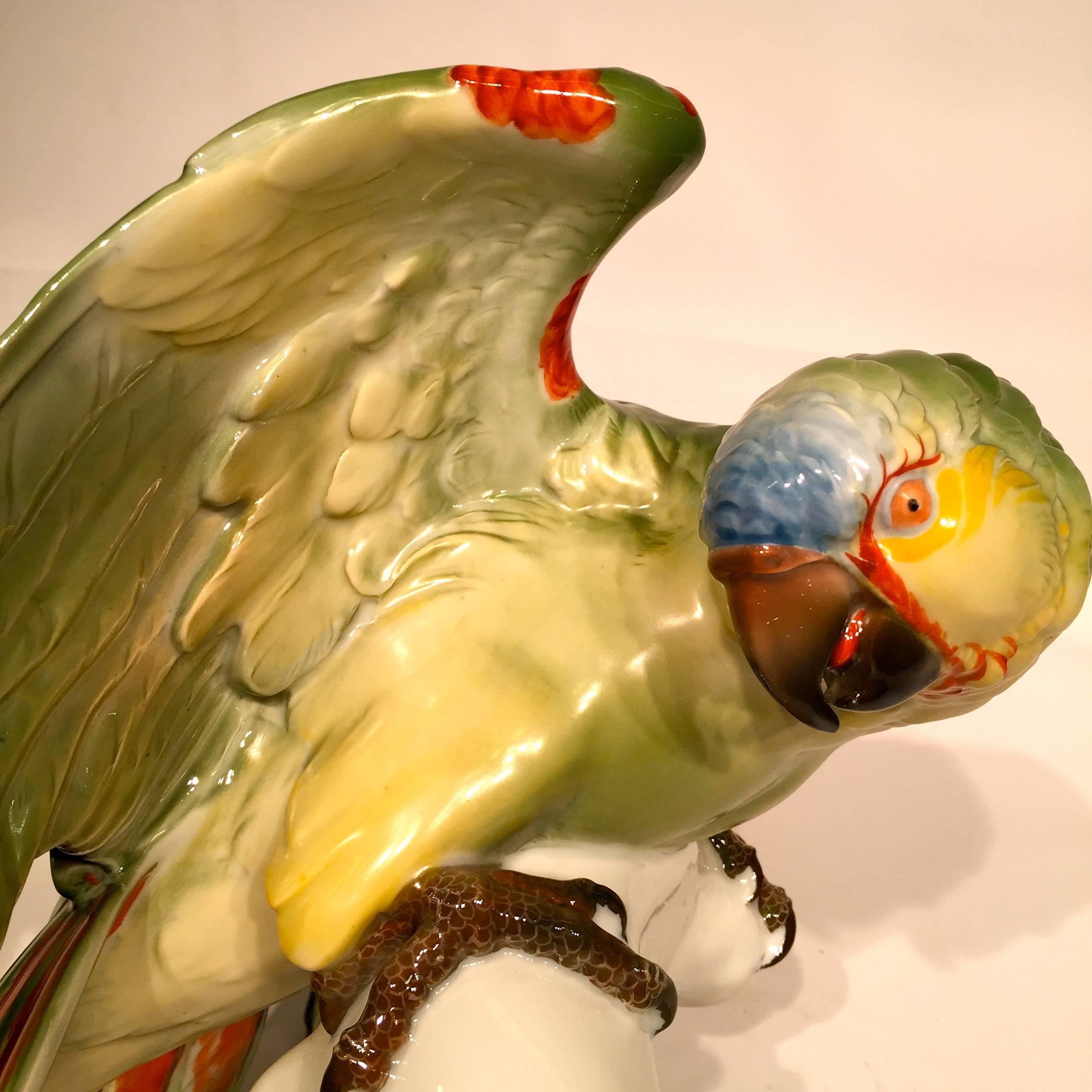 Mid-20th Century ROSENTHAL Brazilian Parrot, German Art Deco Porcelain, circa 1930 For Sale