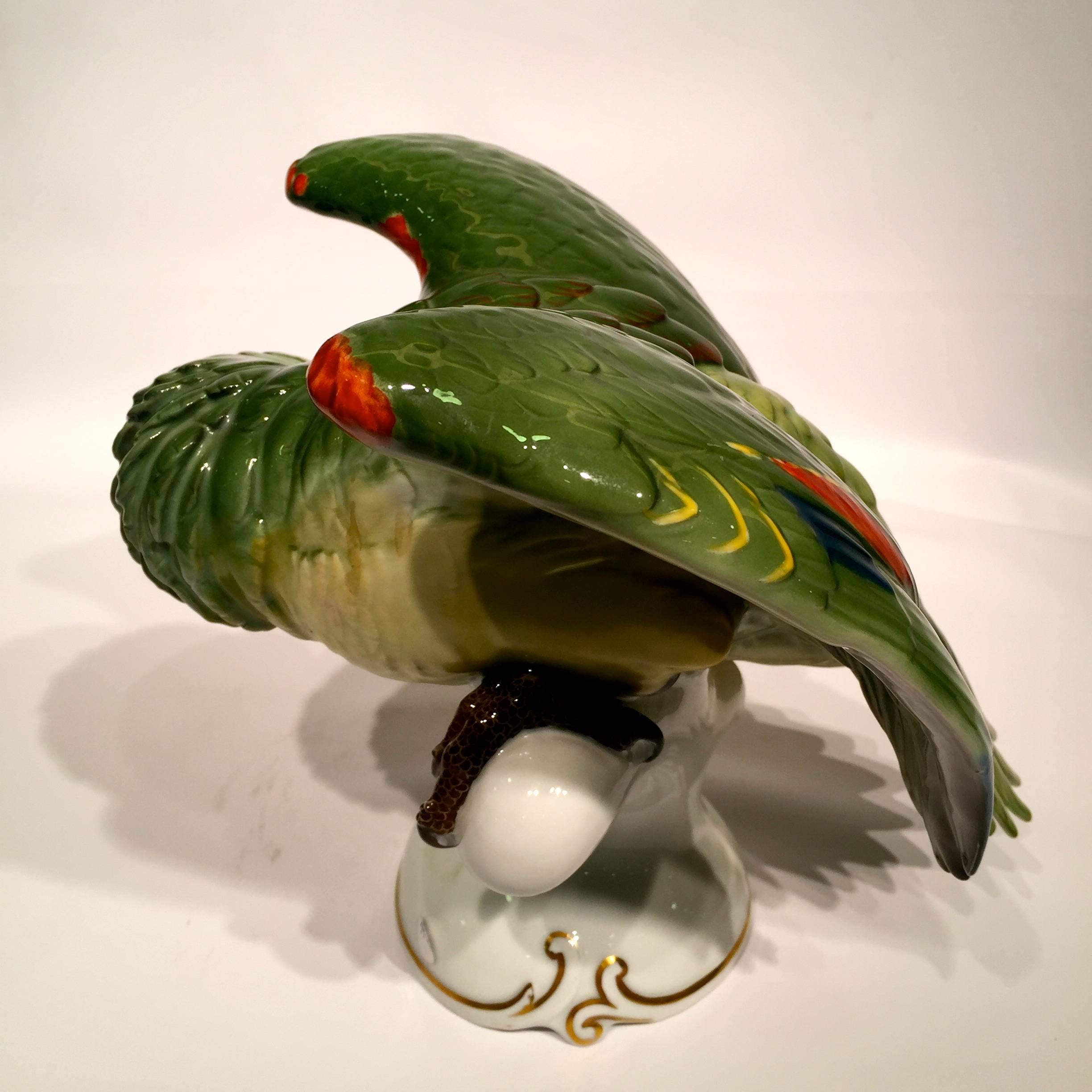 ROSENTHAL Brazilian Parrot, German Art Deco Porcelain, circa 1930 For Sale 2