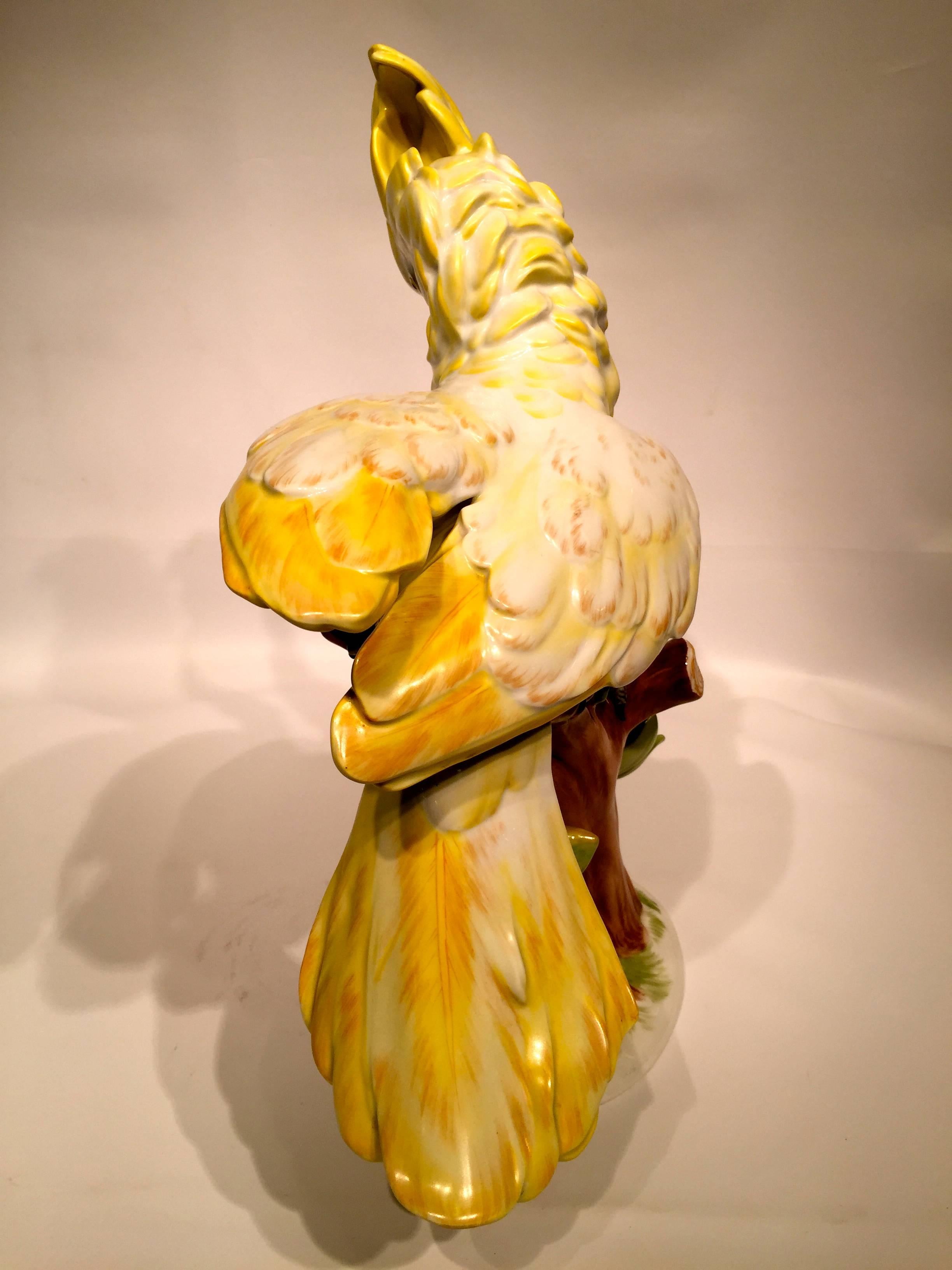 ROSENTHAL Alba Cockatoo, German Art Deco Porcelain, circa 1930 For Sale 1