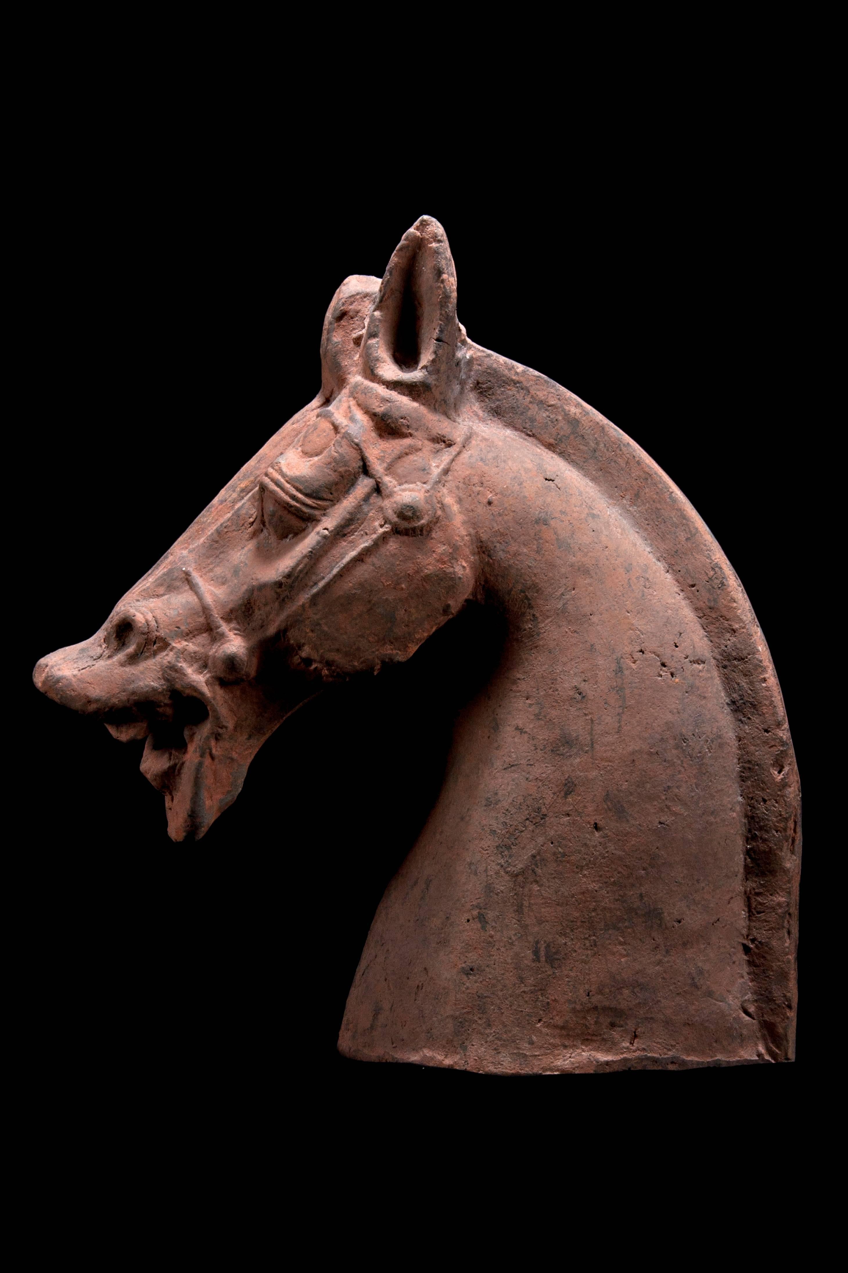 han dynasty horse sculpture