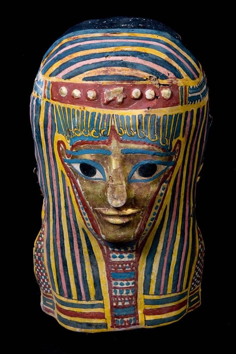 Égyptien Masque d'origine en forme de cartonnage égyptien Ptolemaique en vente