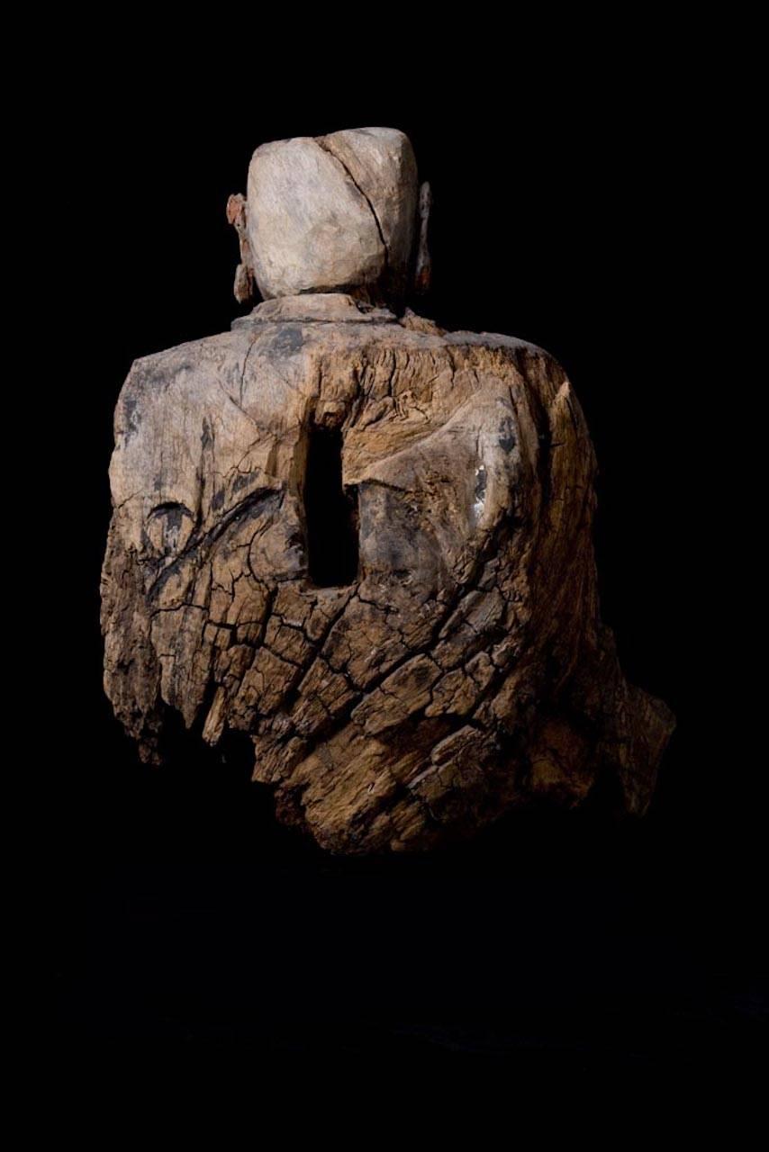 Sehr seltene Holzbüste von Lohan aus der Ming-Dynastie  im Angebot 2