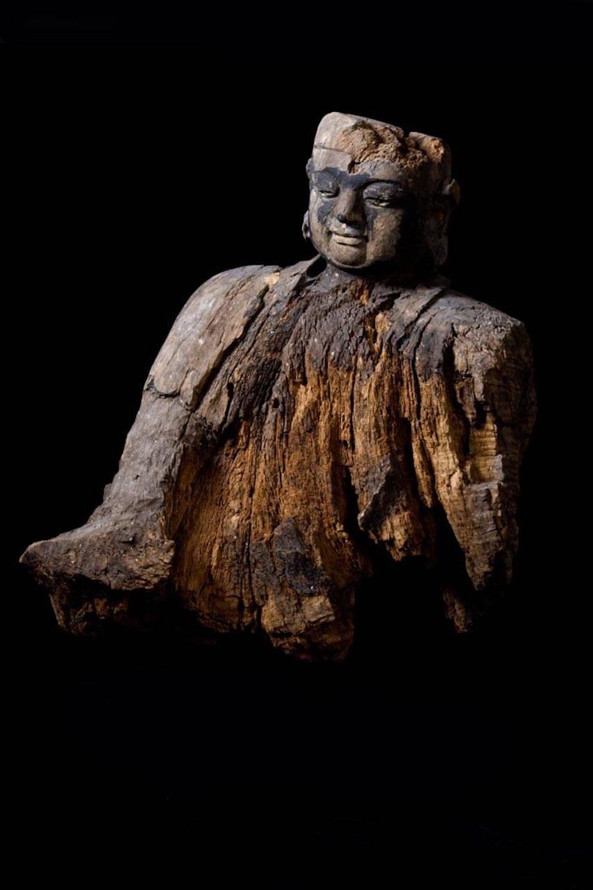 Sehr seltene Holzbüste von Lohan aus der Ming-Dynastie  im Zustand „Hervorragend“ im Angebot in San Pedro Garza Garcia, Nuevo Leon