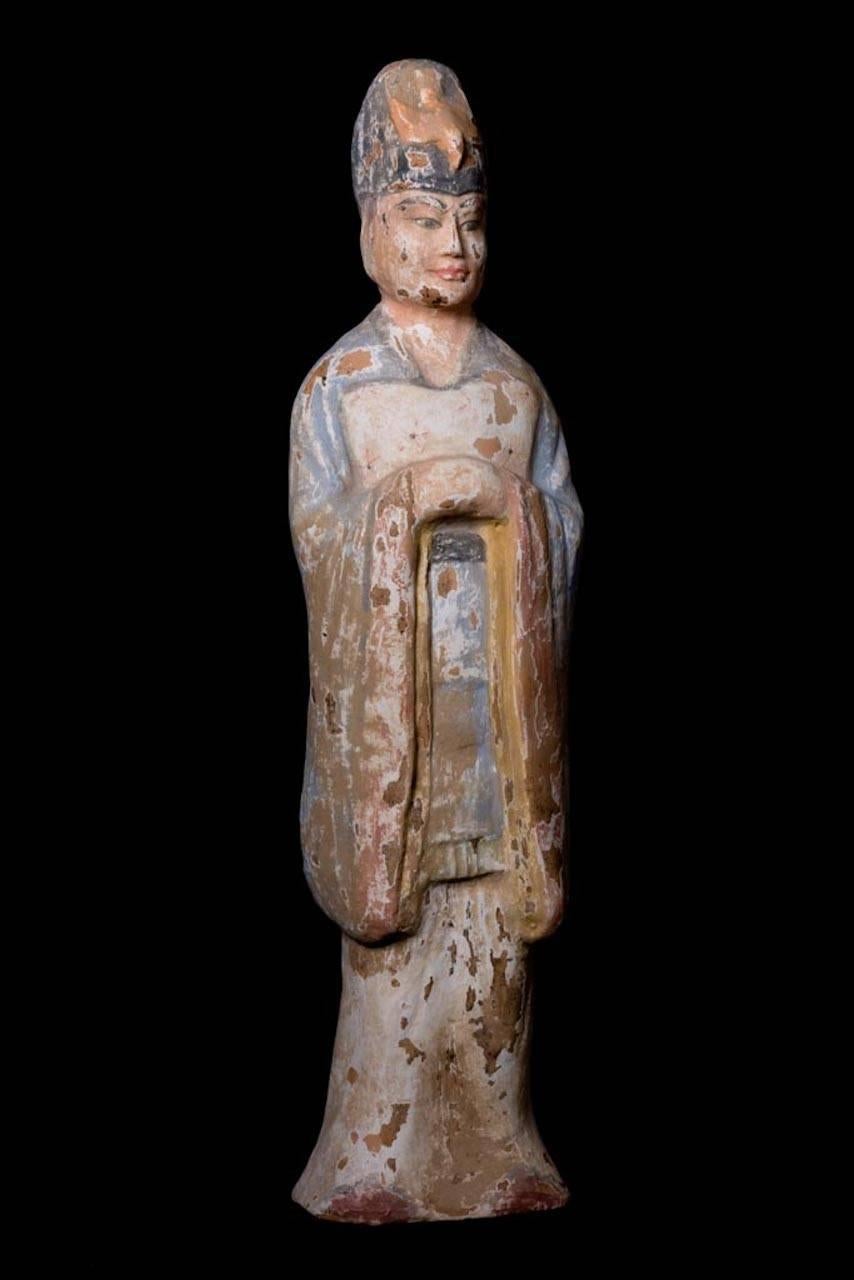 Chinese Elegant Terracotta Standing Court Dignitary, Tang Dynasty, EU Passport For Sale
