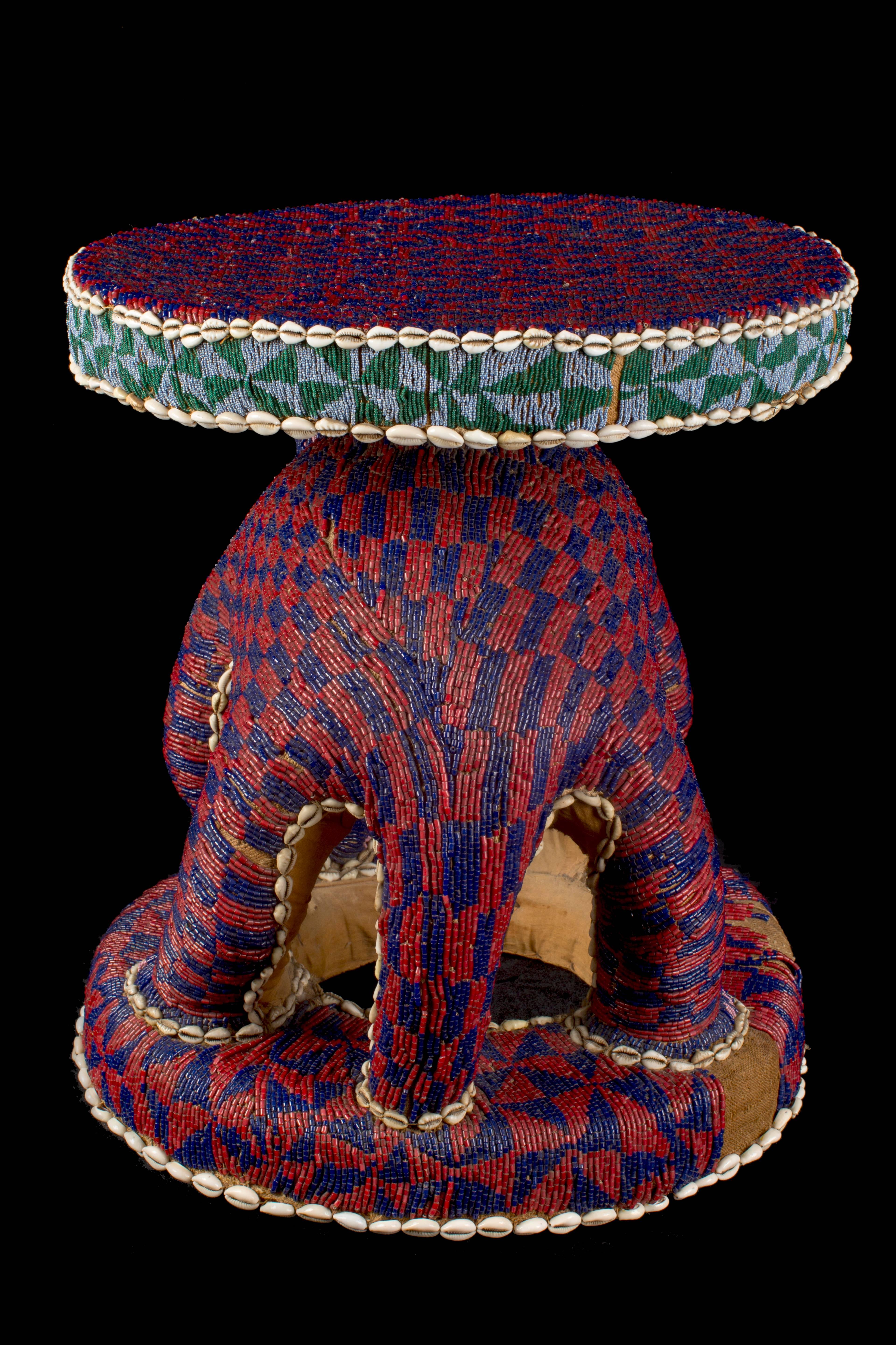 Bamileke Throne Stool with Leopard For Sale 4