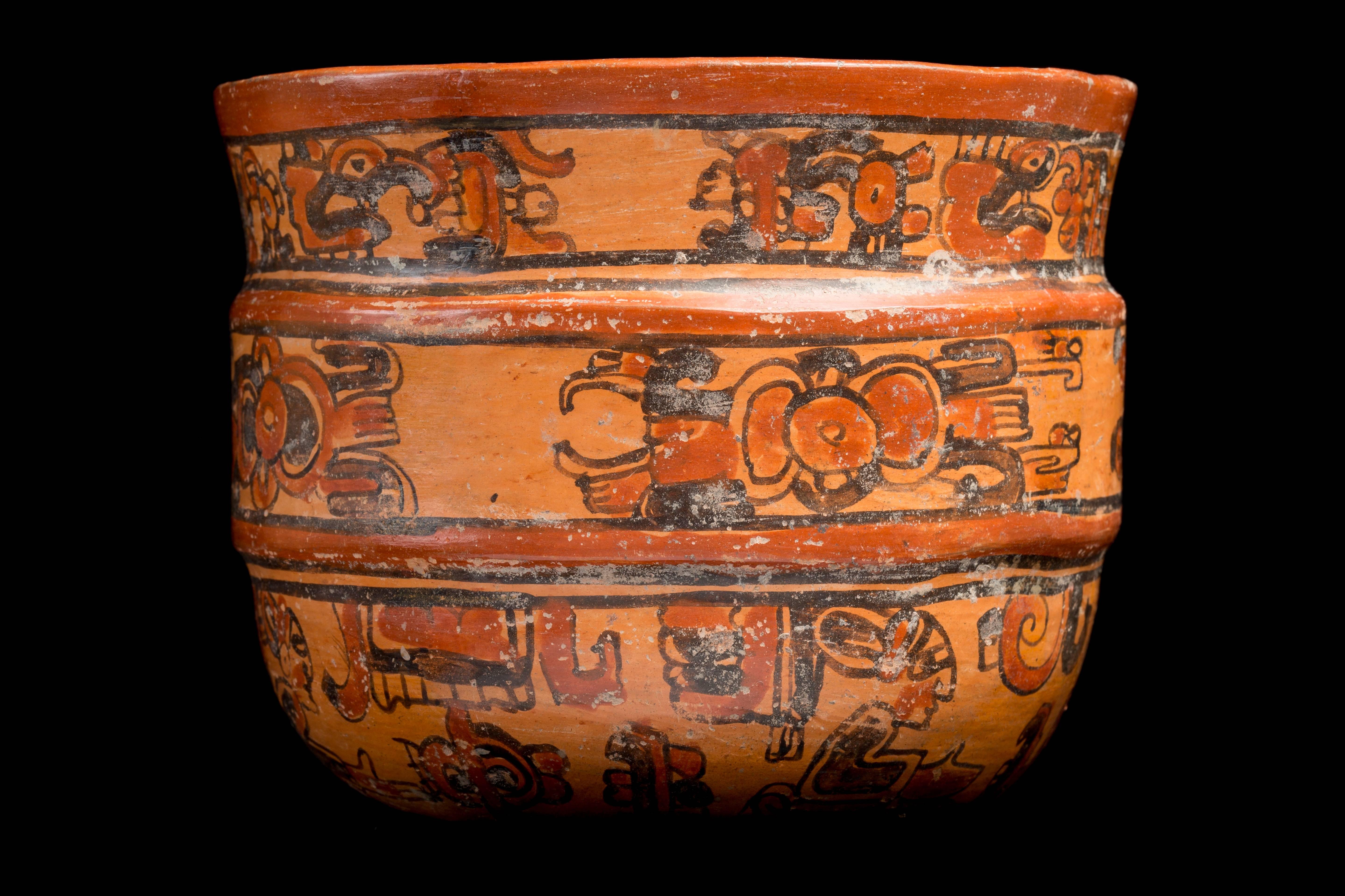 Mayan Ulua Valley Banded Vessel, Ex-Andy Warhol In Excellent Condition In San Pedro Garza Garcia, Nuevo Leon