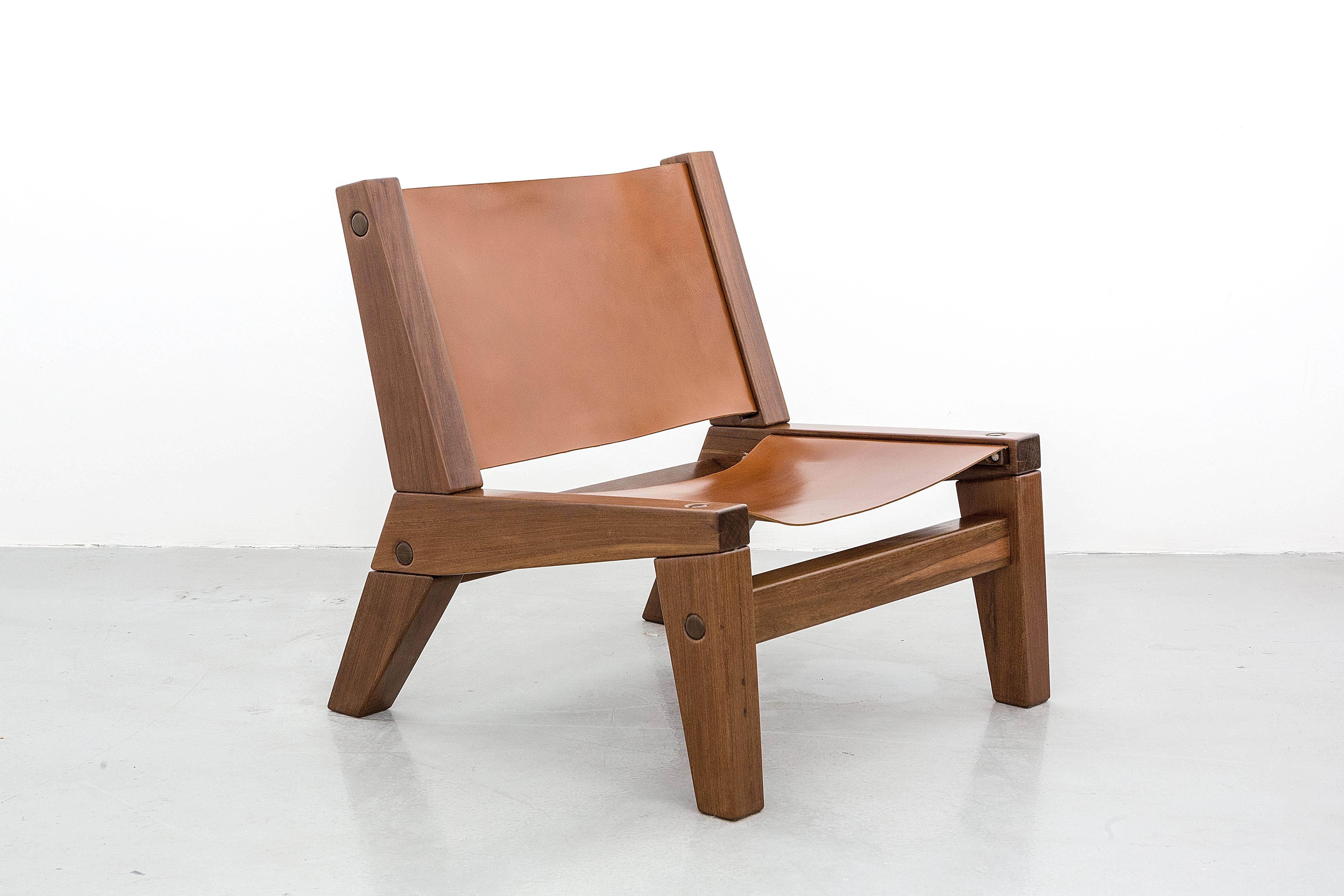 Lounge Chair by Zanini De Zanine, Brazilian Contemporary For Sale 1