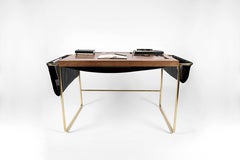 Casablanca Schreibtisch aus Messing, mexikanischem Nussbaumholz und schwarzem Leder / Nomade Atelier Design